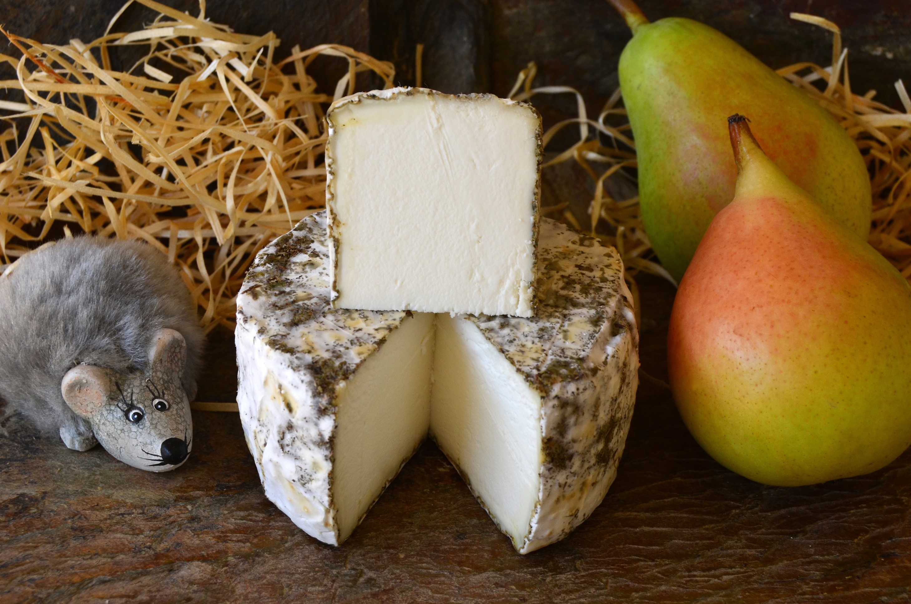 Cheese with pears and a mouse figurine HD Wallpaper