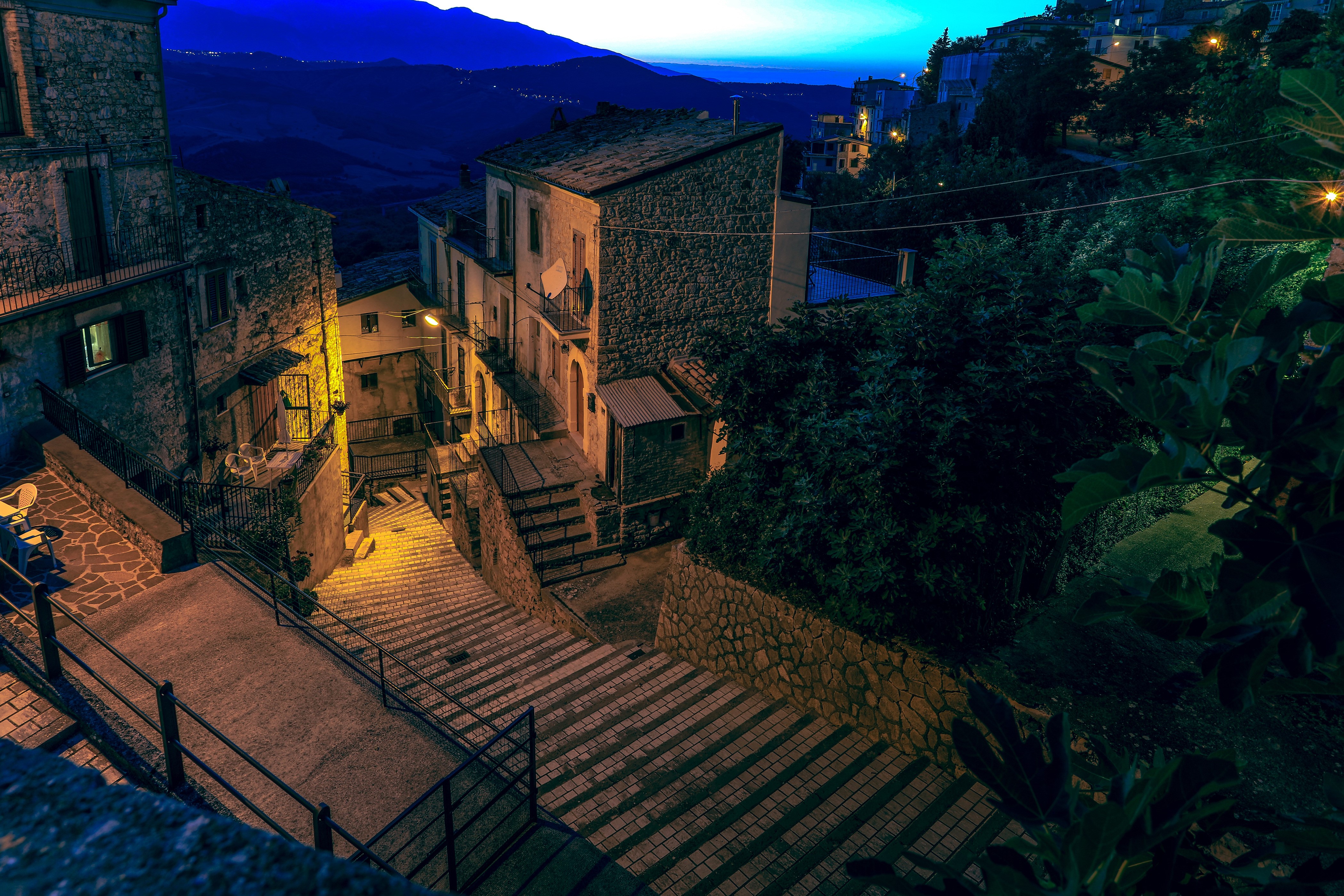 Houses and stairs in Italy at night HD Wallpaper