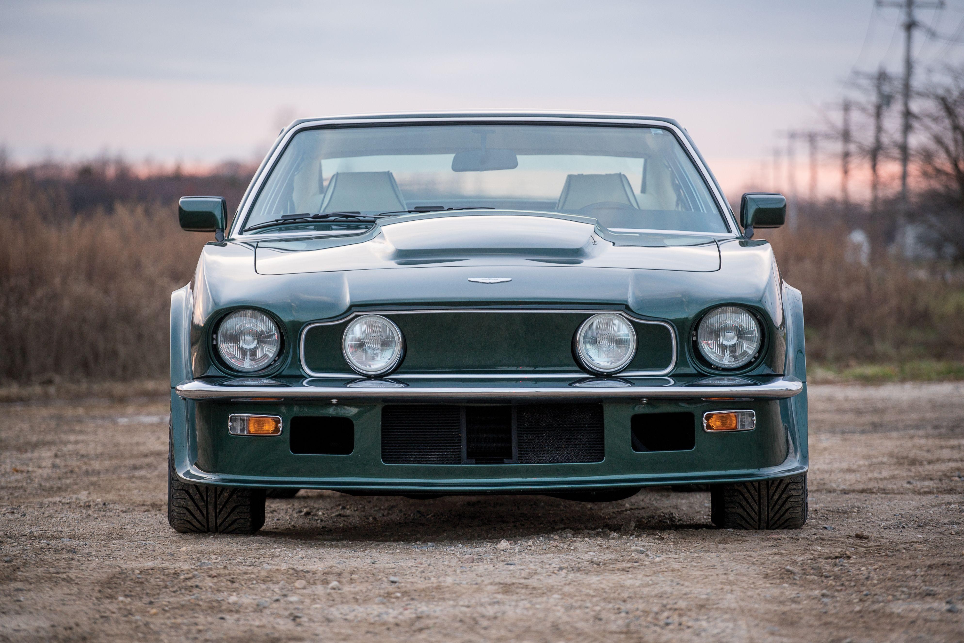 Aston Martin Series II V8 Vantage Front View HD Wallpaper