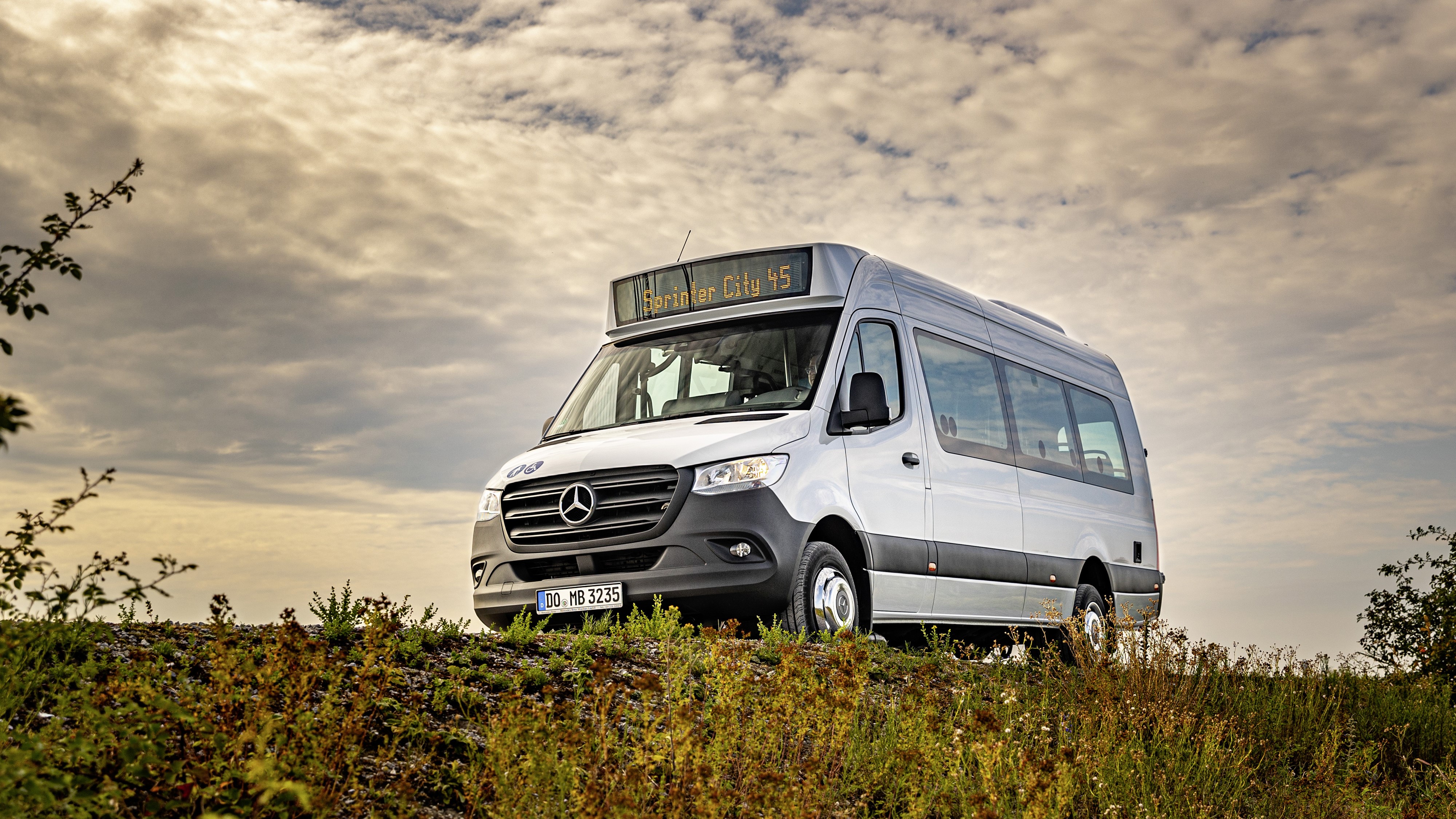 Mercedes-Benz Sprinter City 45 bus HD Wallpaper