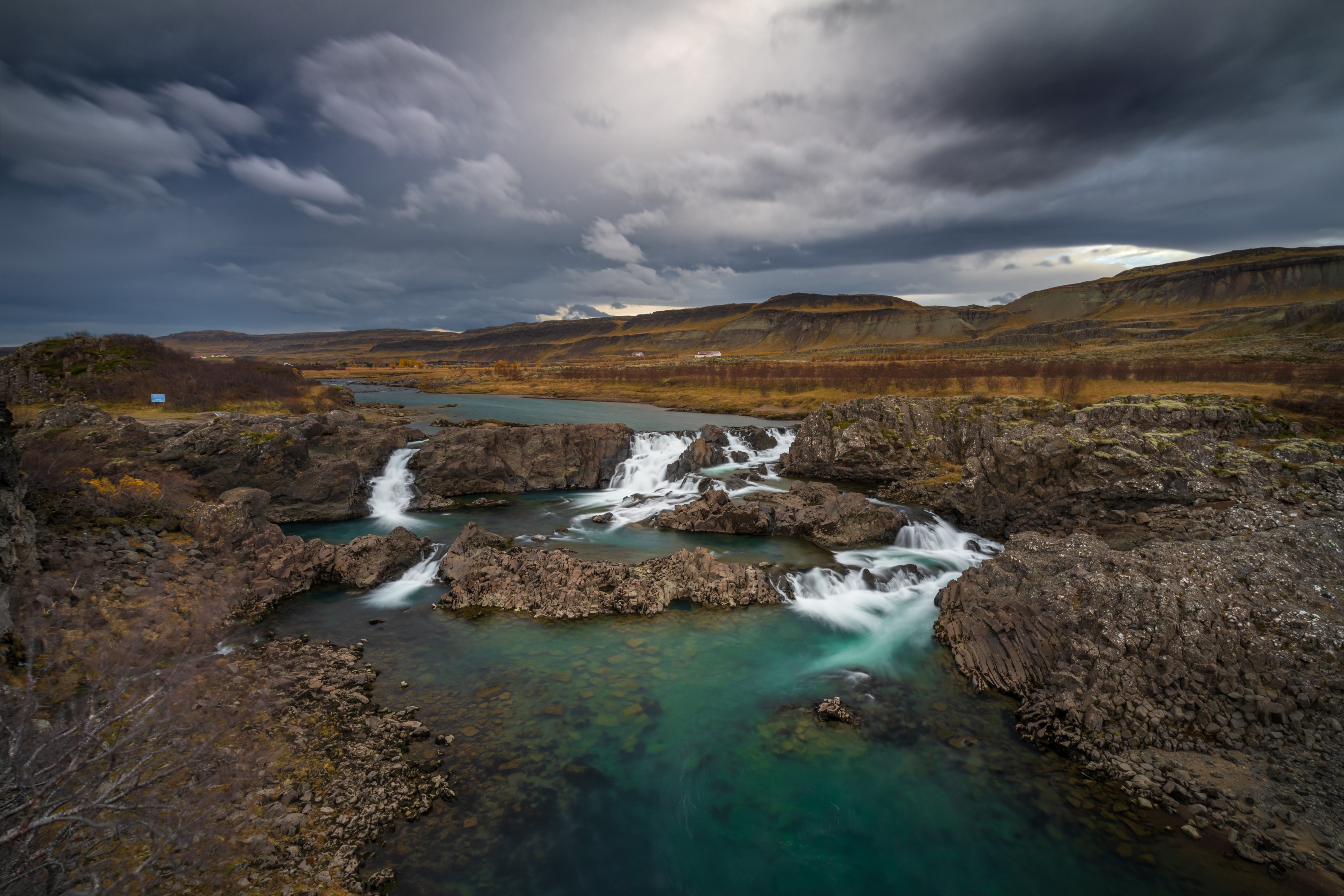 Glanni Waterfall, Iceland HD Wallpaper