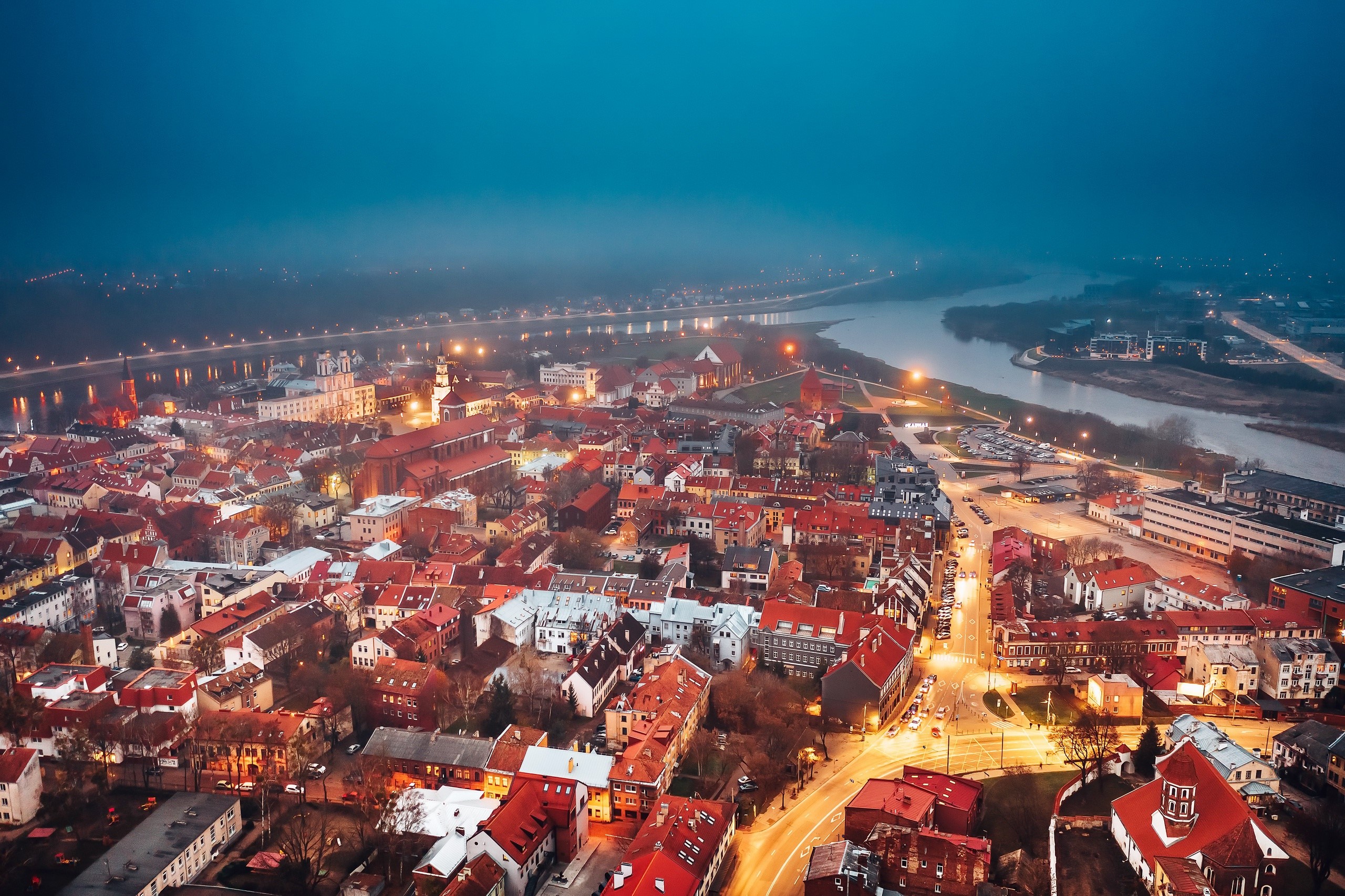 Aerial view of Kaunas, Lithuania at dusk HD Wallpaper