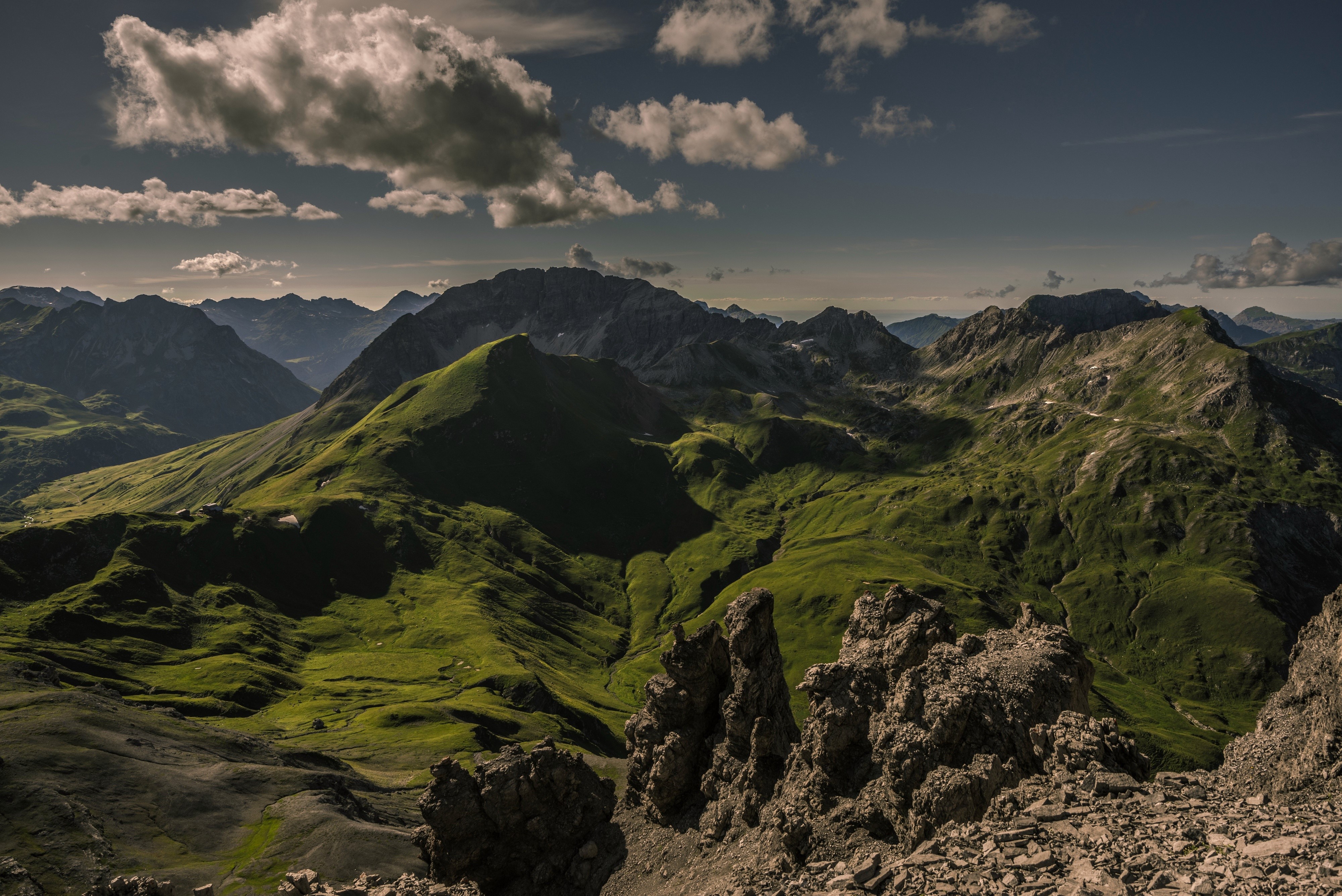 4K Mountains in Tirol, Austria with Clouds HD Wallpaper