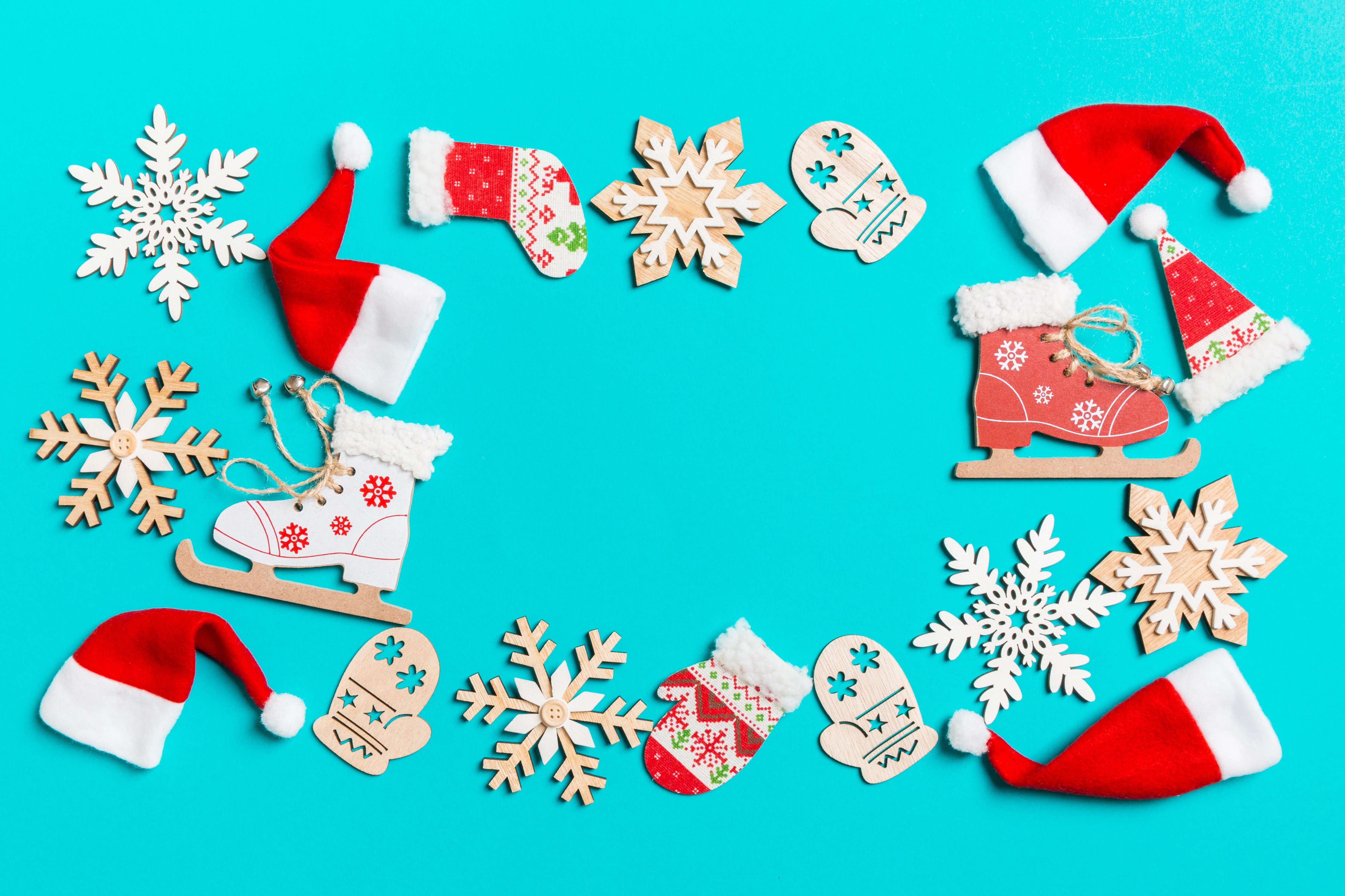 Christmas Ornaments: Snowflakes, Ice Skates, Hats, and Mittens HD Wallpaper
