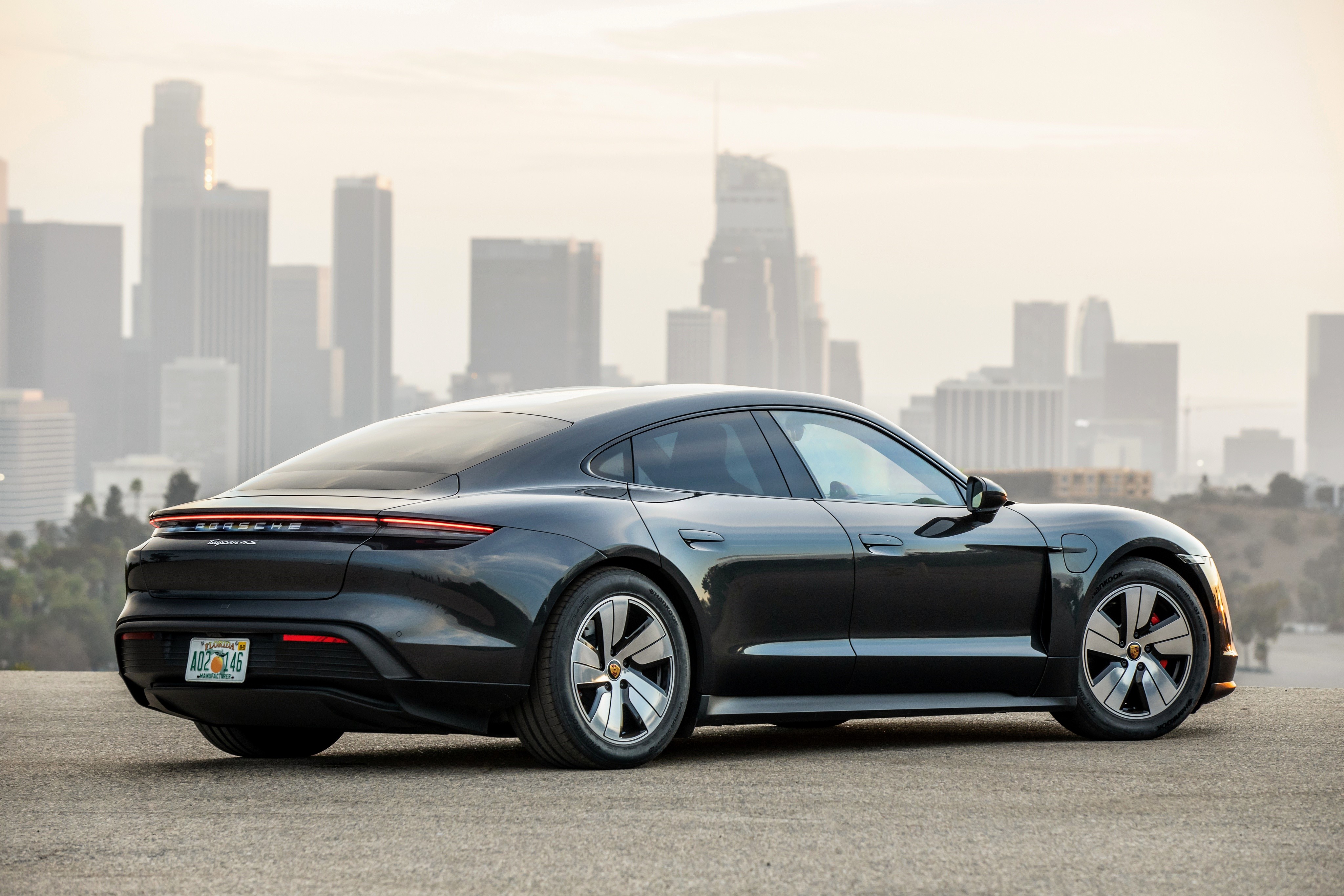 Black Porsche Taycan 4S Coupe in Los Angeles HD Wallpaper