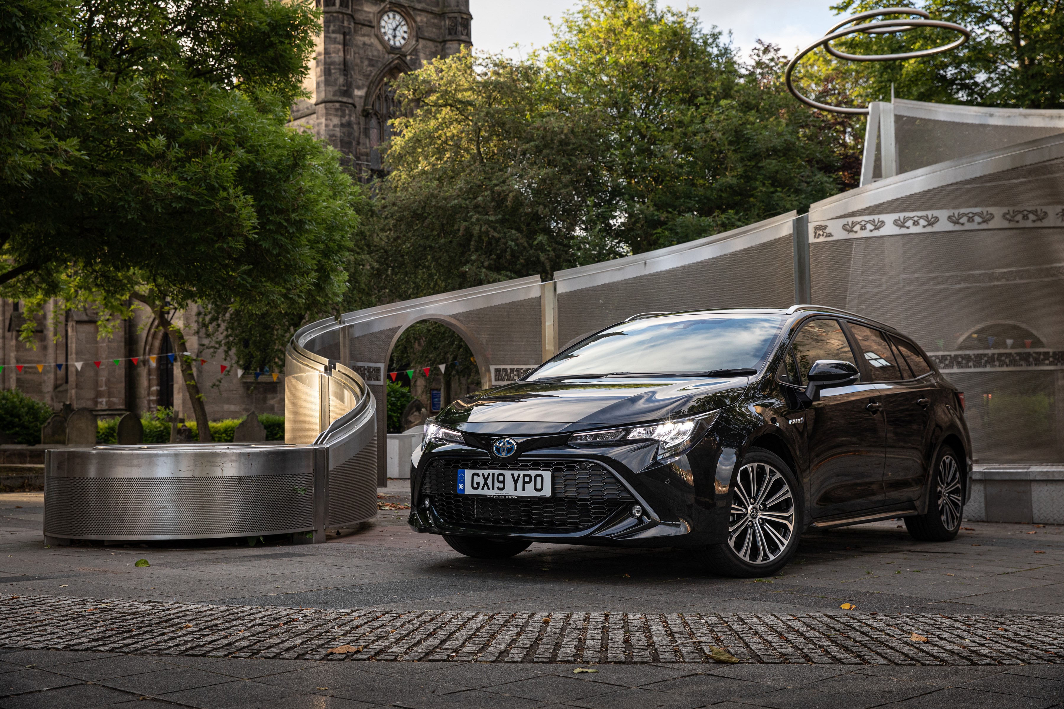 Black 2019 Toyota Corolla Touring Sports Hybrid HD Wallpaper