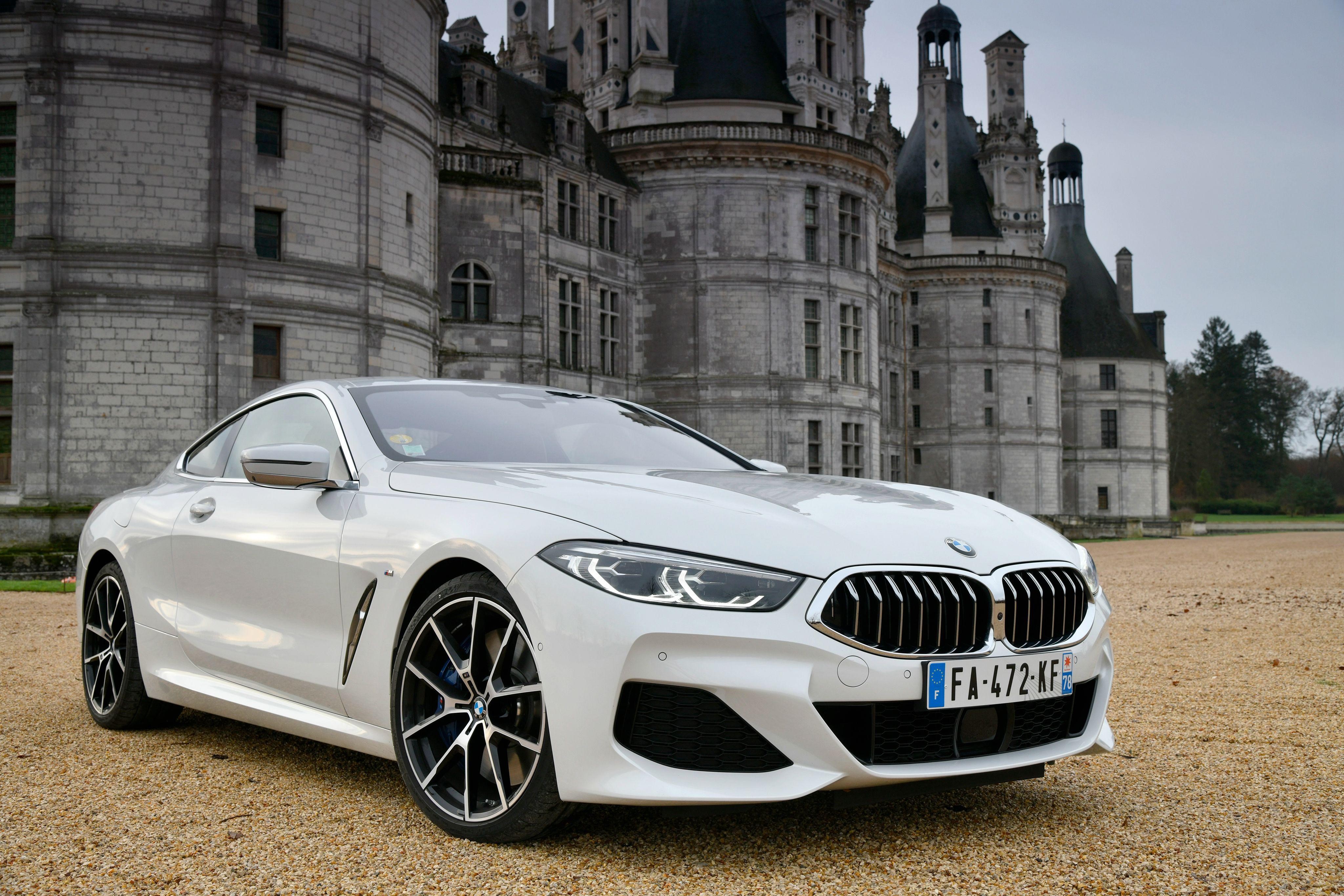 White BMW 840d xDrive M Sport Coupe 2018 HD Wallpaper