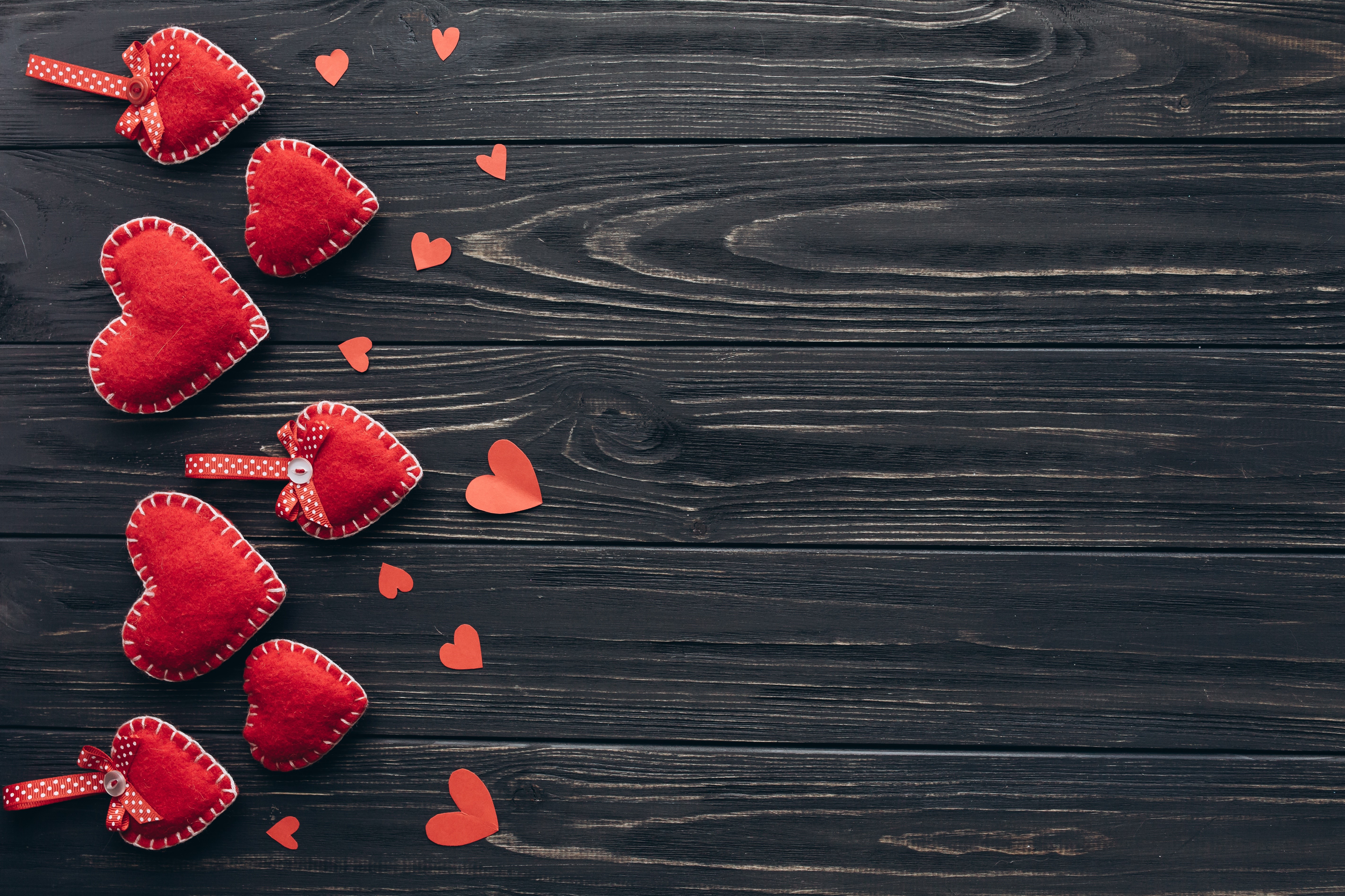 Red hearts on dark wood planks, Valentine's Day template HD Wallpaper