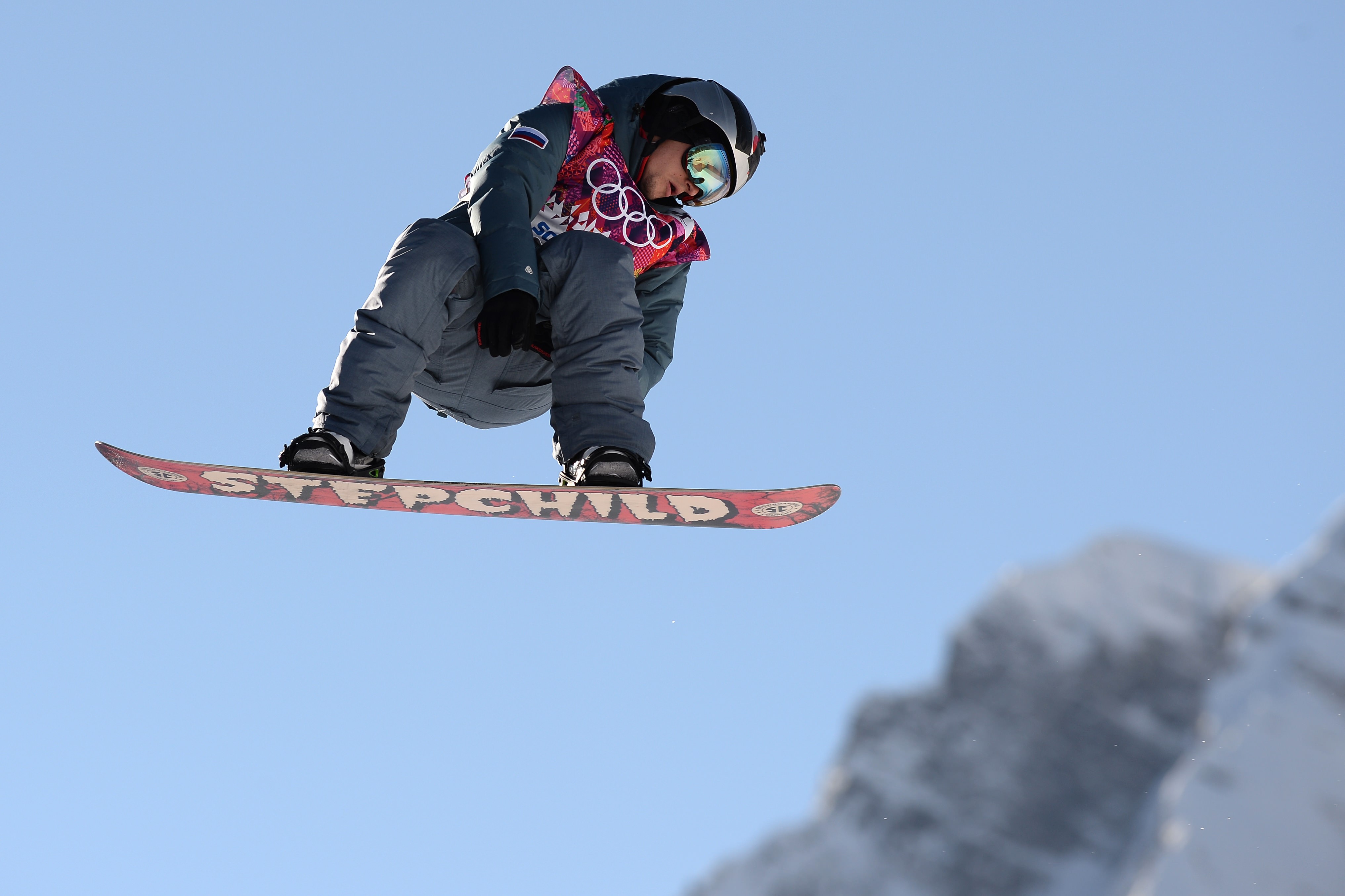 Alexey Sobolev snowboarding at 2014 Sochi Olympics HD Wallpaper