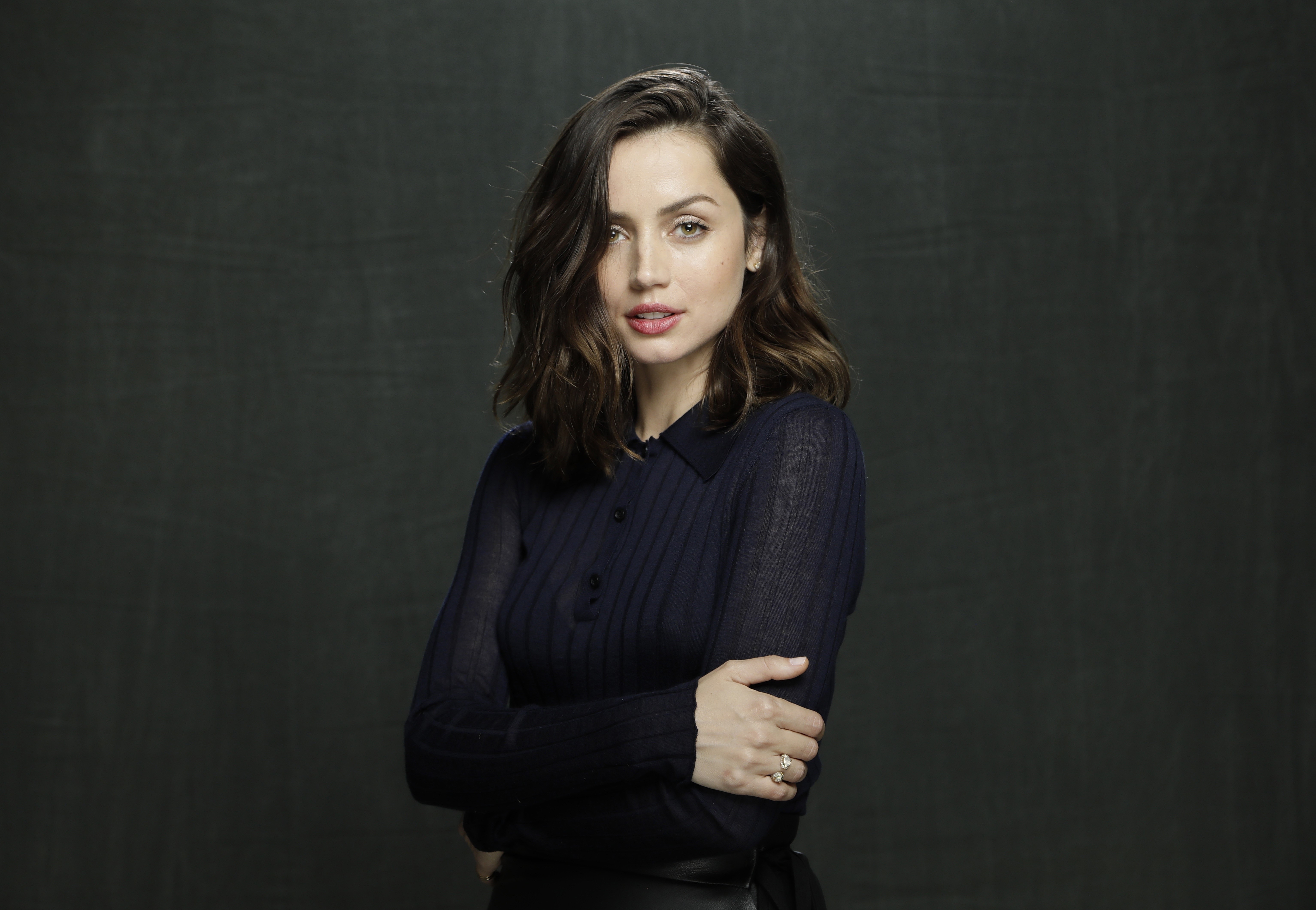 Ana de Armas HD Wallpaper