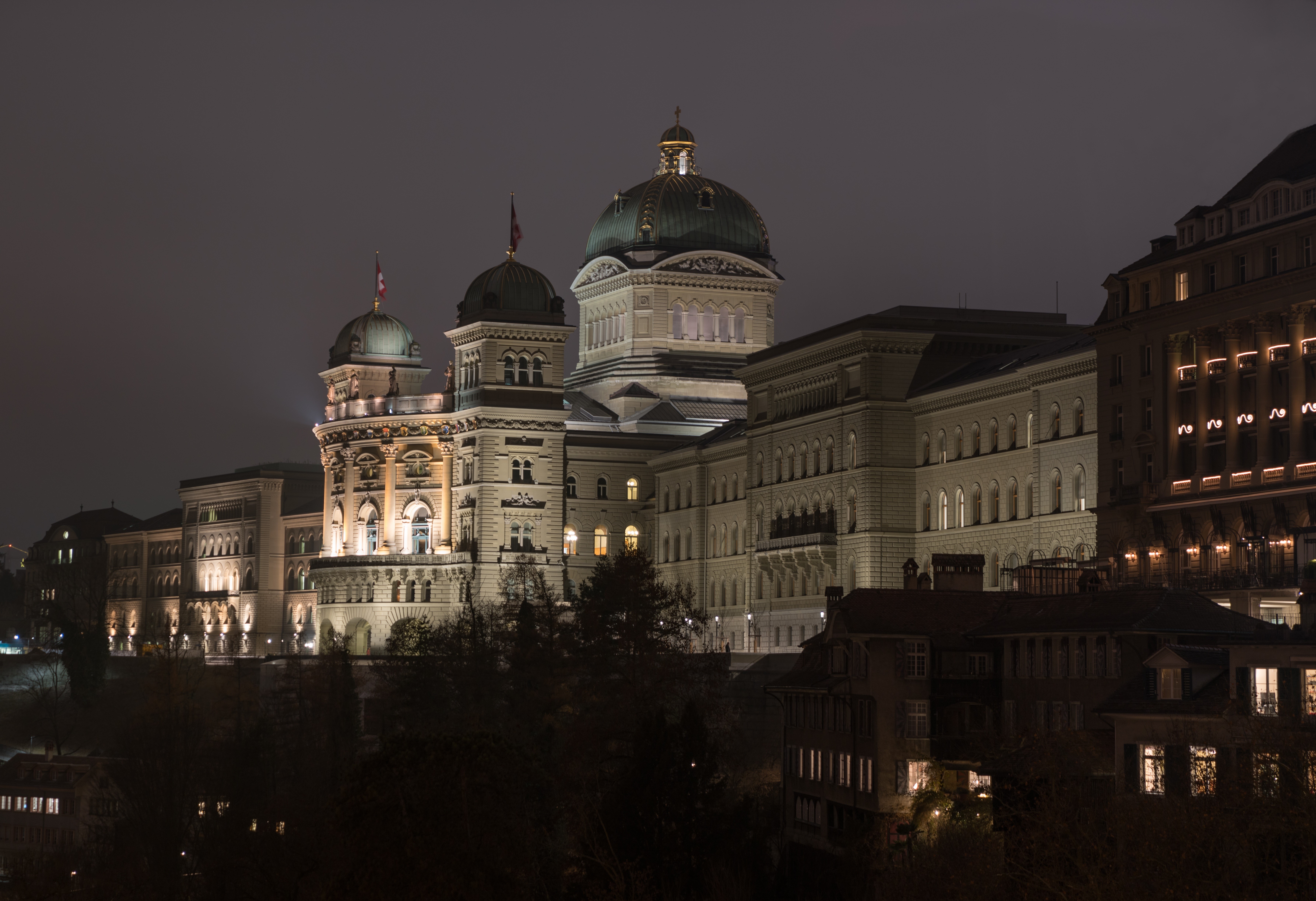 Federal Palace, Bern, Switzerland at Night HD Wallpaper