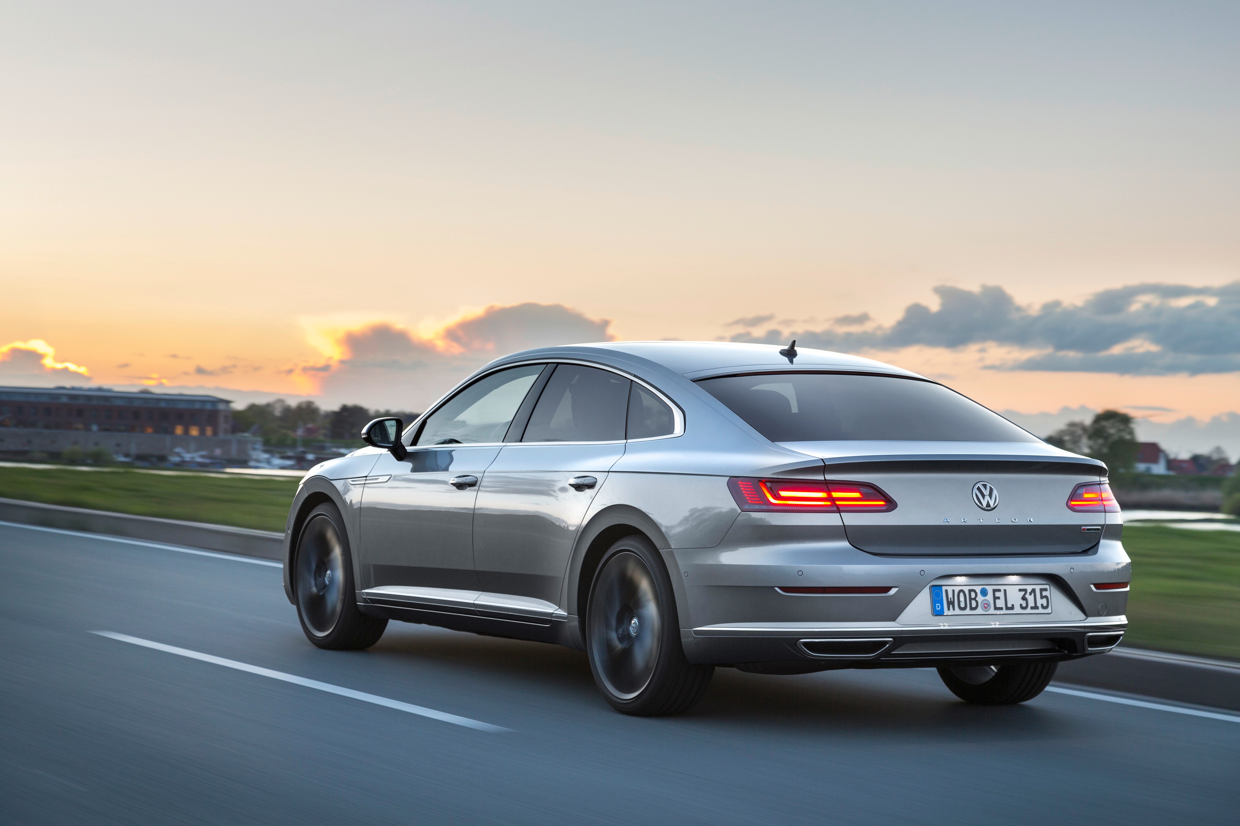 Volkswagen Arteon 4MOTION Elegance Worldwide Metallic Grey HD Wallpaper