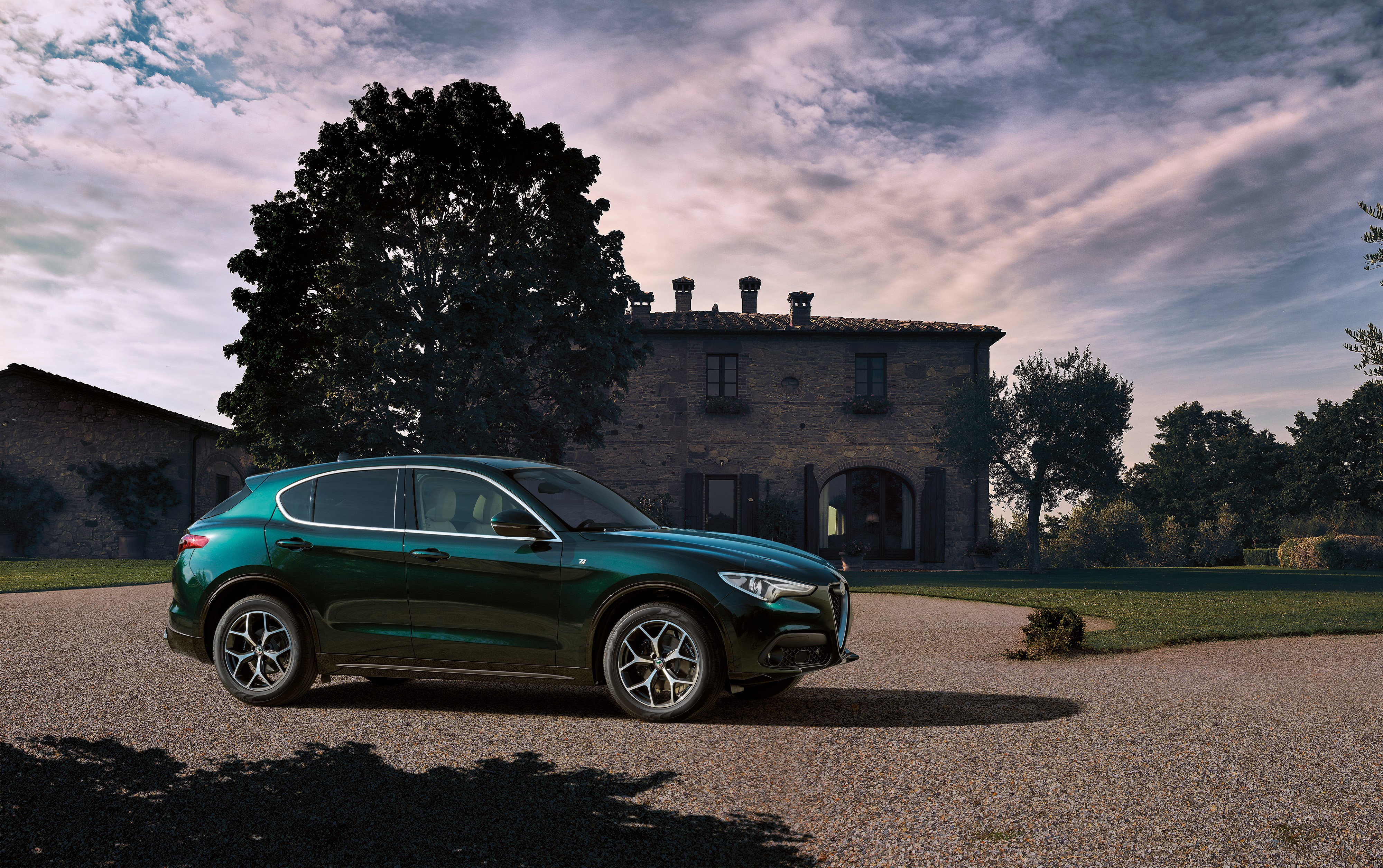 Green Alfa Romeo Stelvio Ti HD Wallpaper