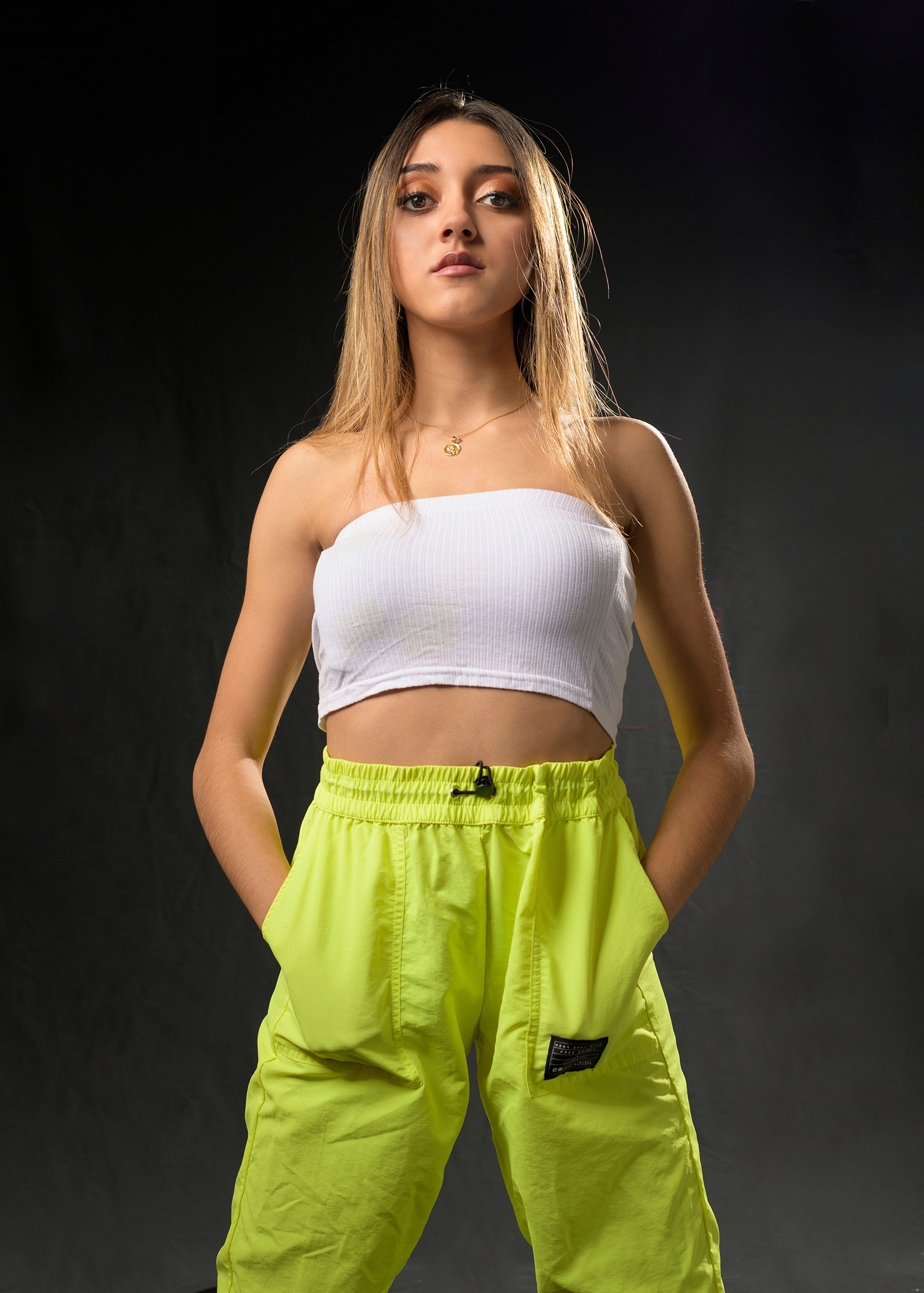 Charlene posing with hands in pockets HD Phone Wallpaper