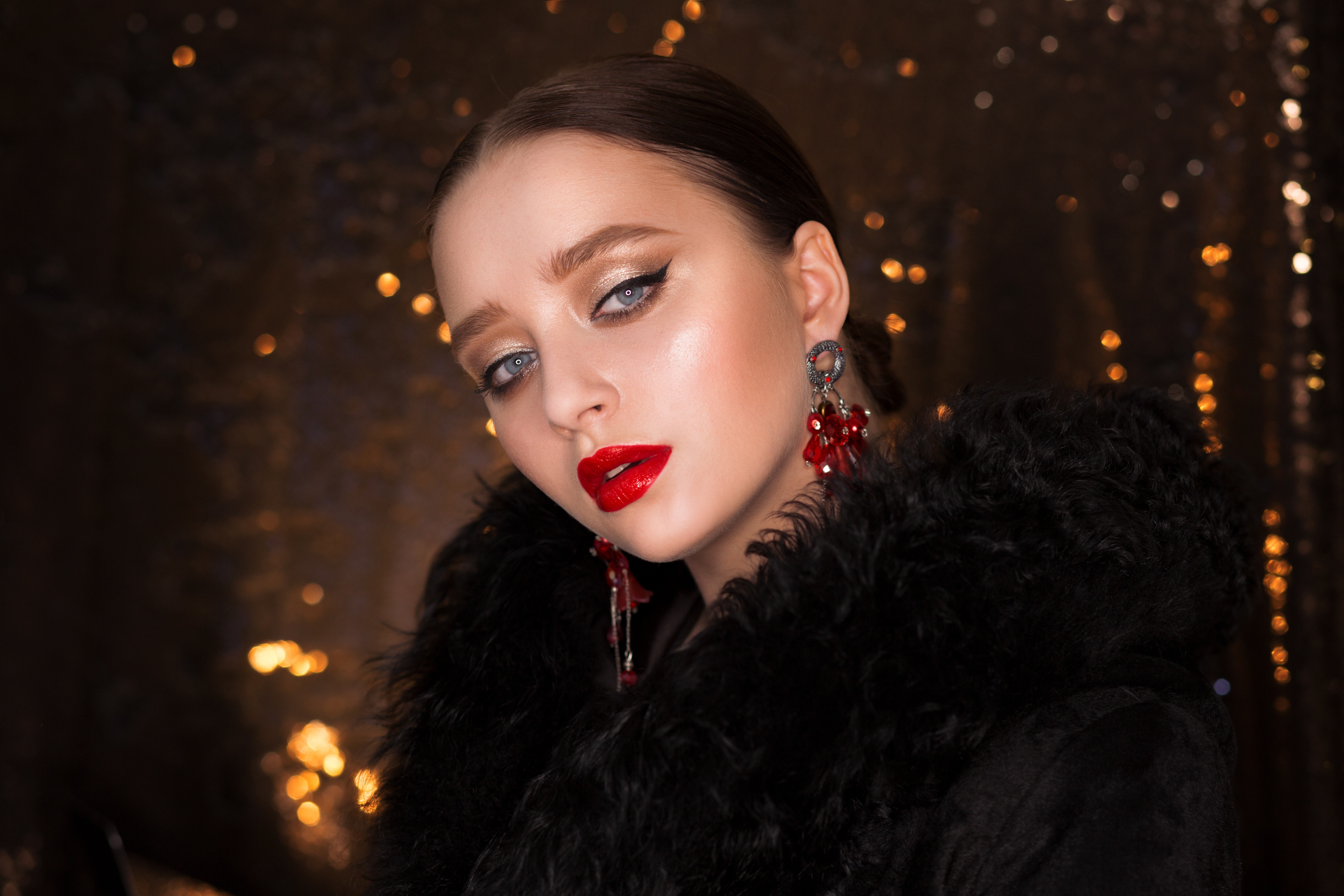 Brunette girl with red lips and makeup HD Wallpaper