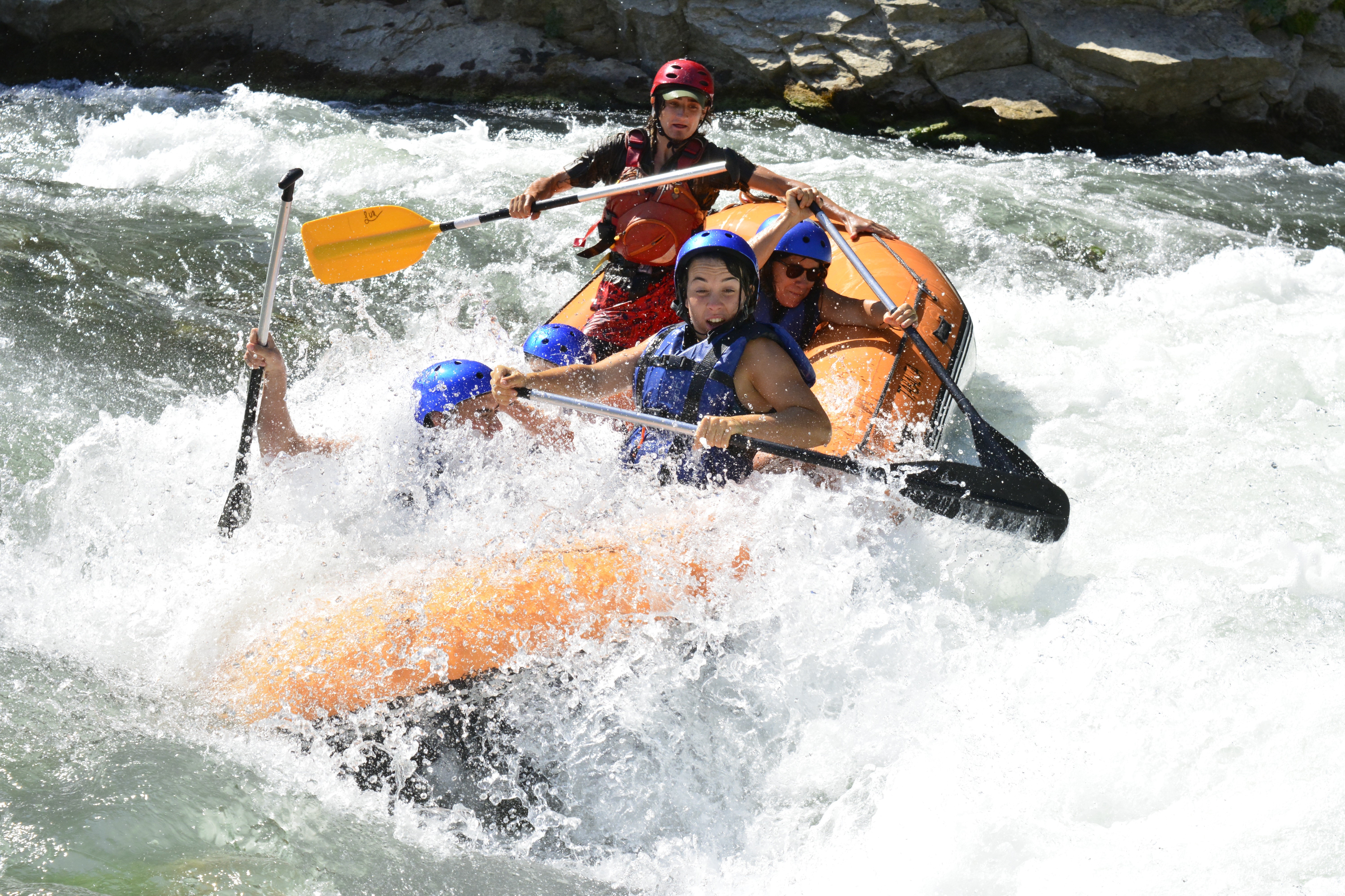 People Rafting Down a River HD Wallpaper