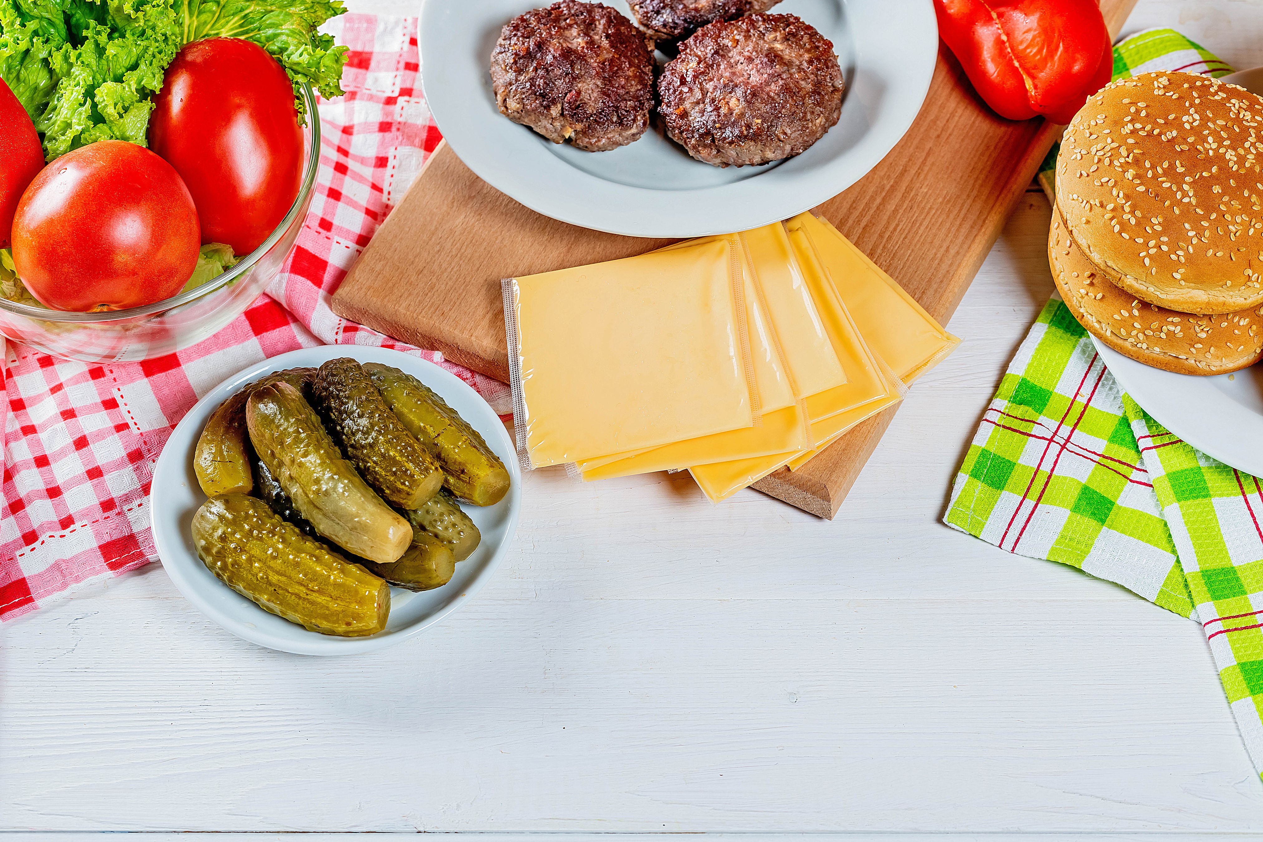 Hamburger Ingredients: Frikadeller, Cheese, Buns, Tomatoes, Cucumbers HD Wallpaper