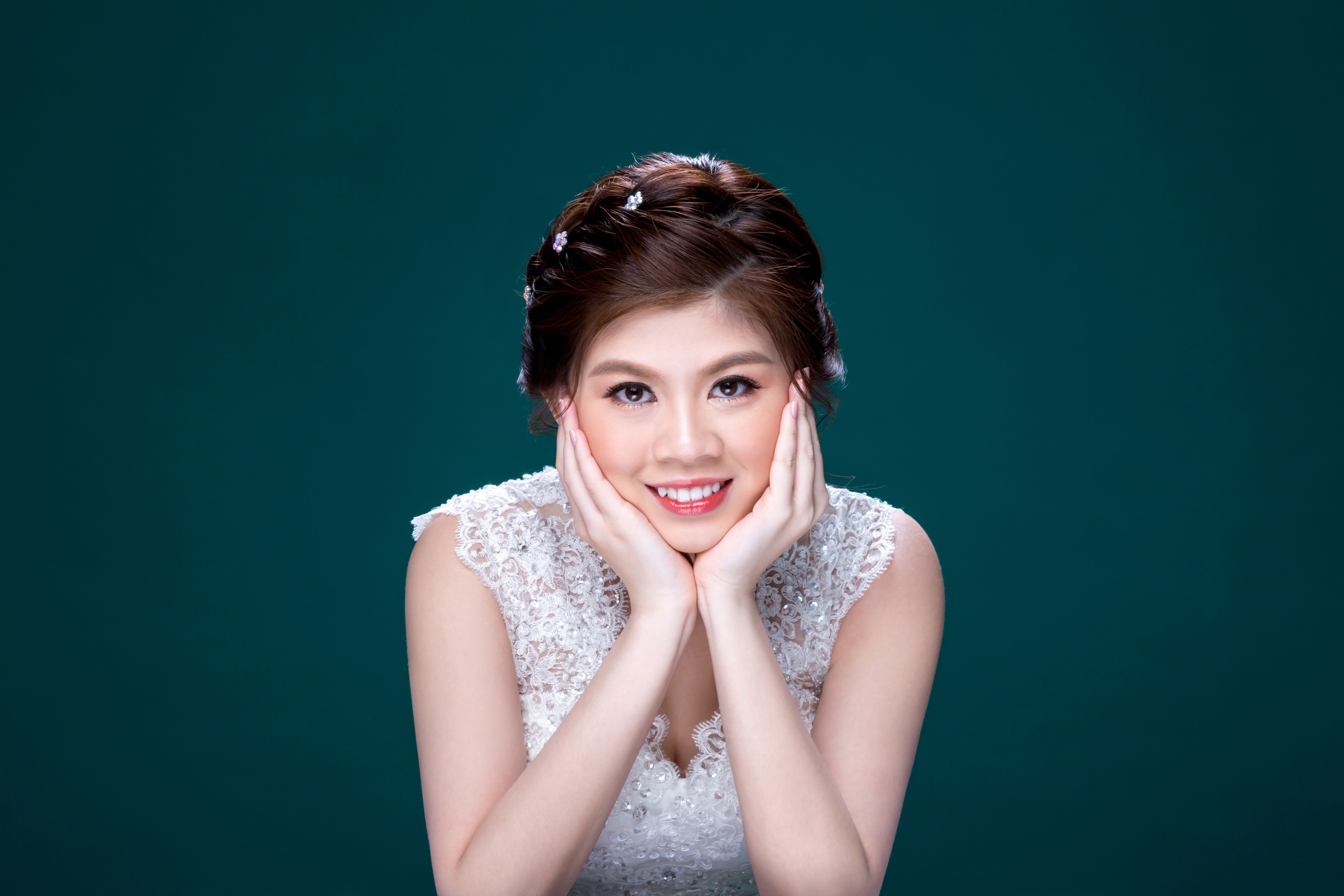 Asian bride with brown hair smiling HD Wallpaper