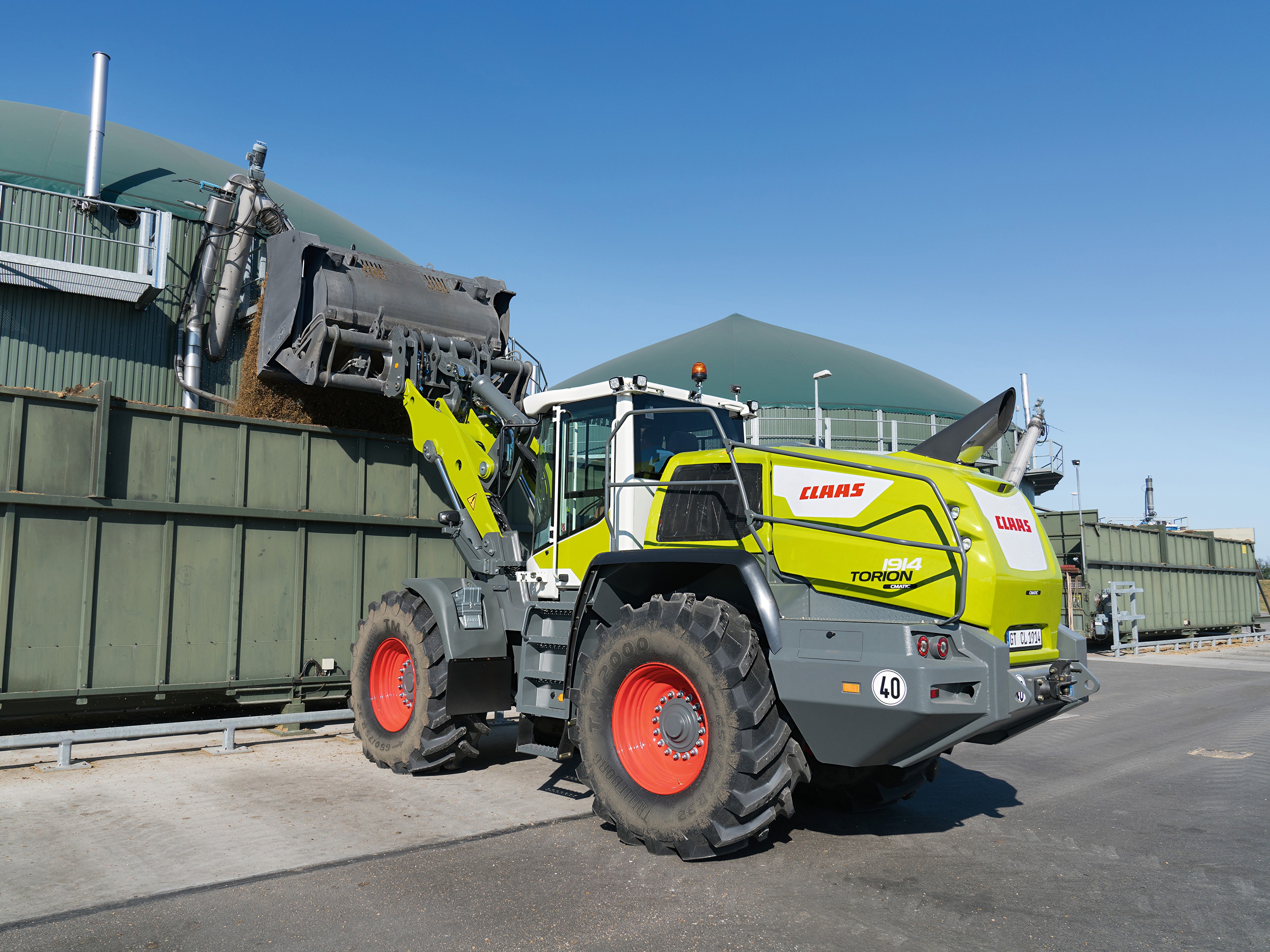 Claas Torion 1914 Loader at Biogas Plant HD Wallpaper
