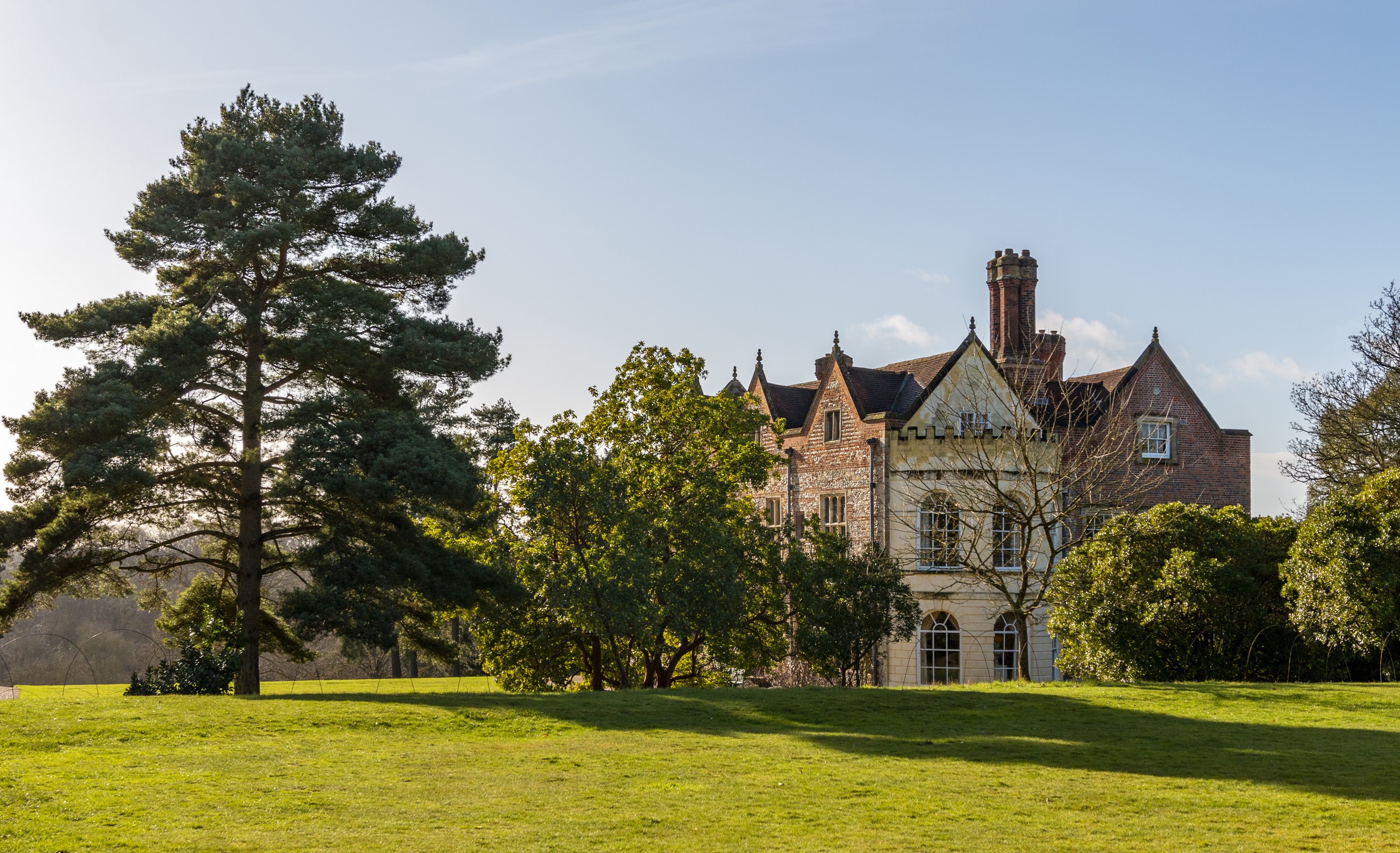 Greys Court, United Kingdom, historic house and gardens HD Wallpaper
