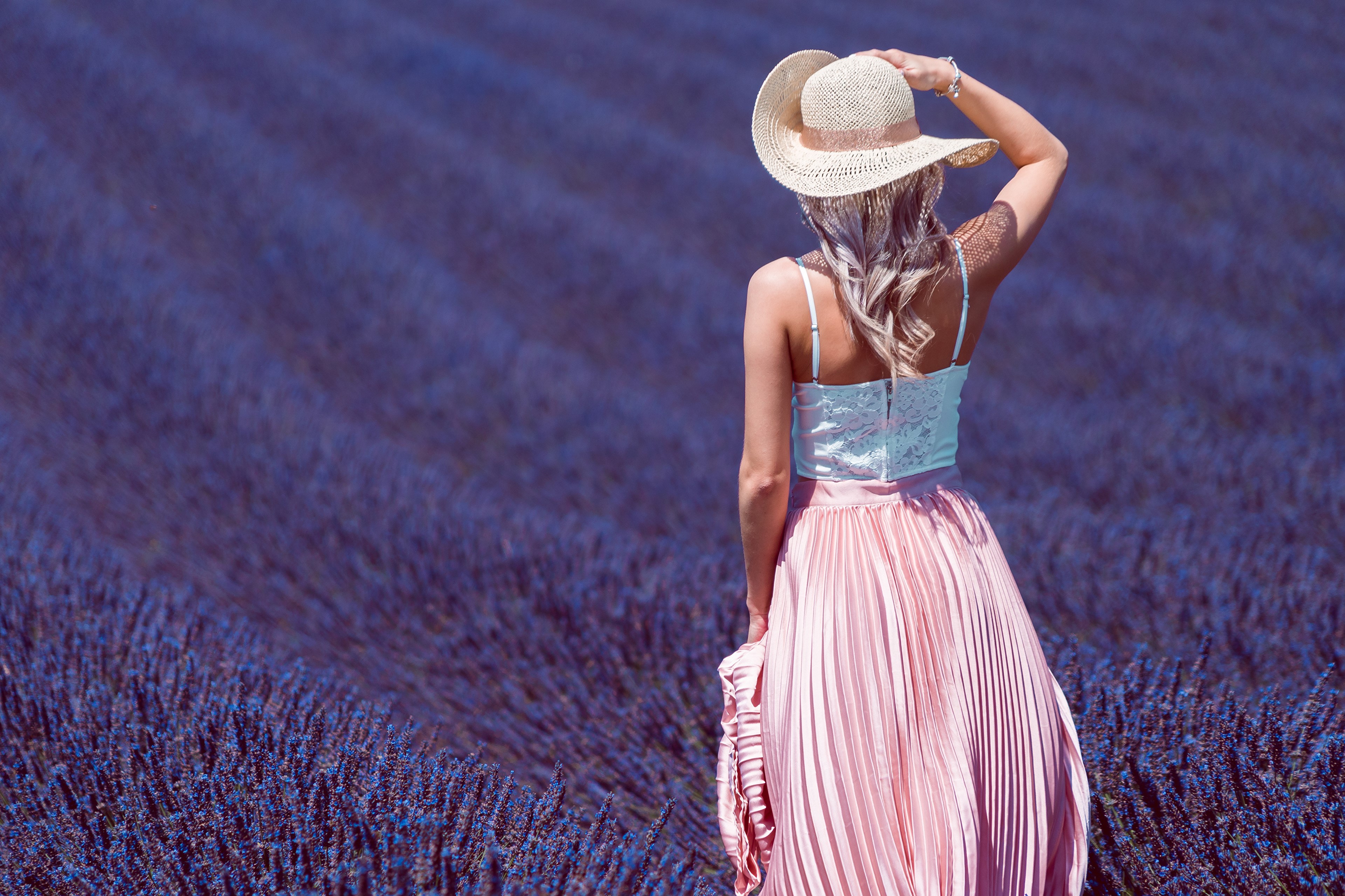 Woman in Hat in Lavender Field HD Wallpaper