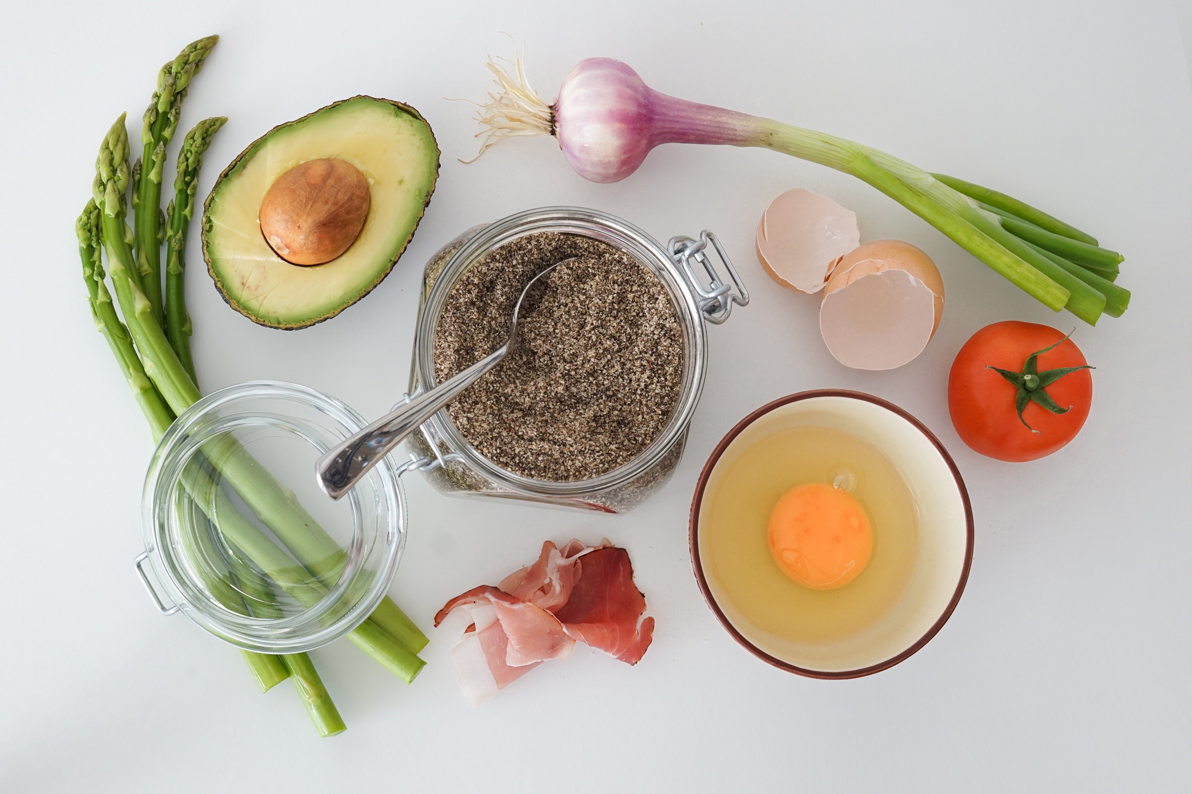 Asparagus, Avocado, Egg, Tomato, Garlic, and Bacon HD Wallpaper