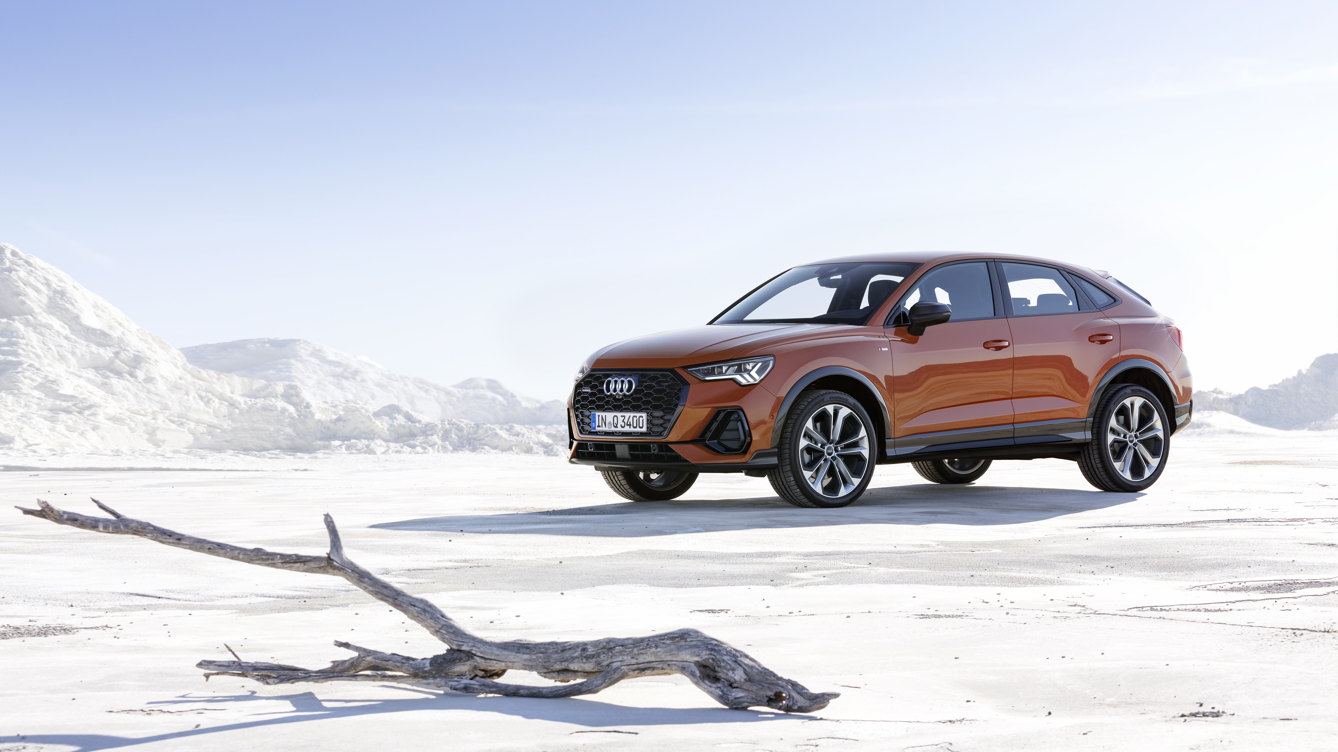 Audi Q3 Sportback 35 TDI quattro S line Worldwide HD Wallpaper