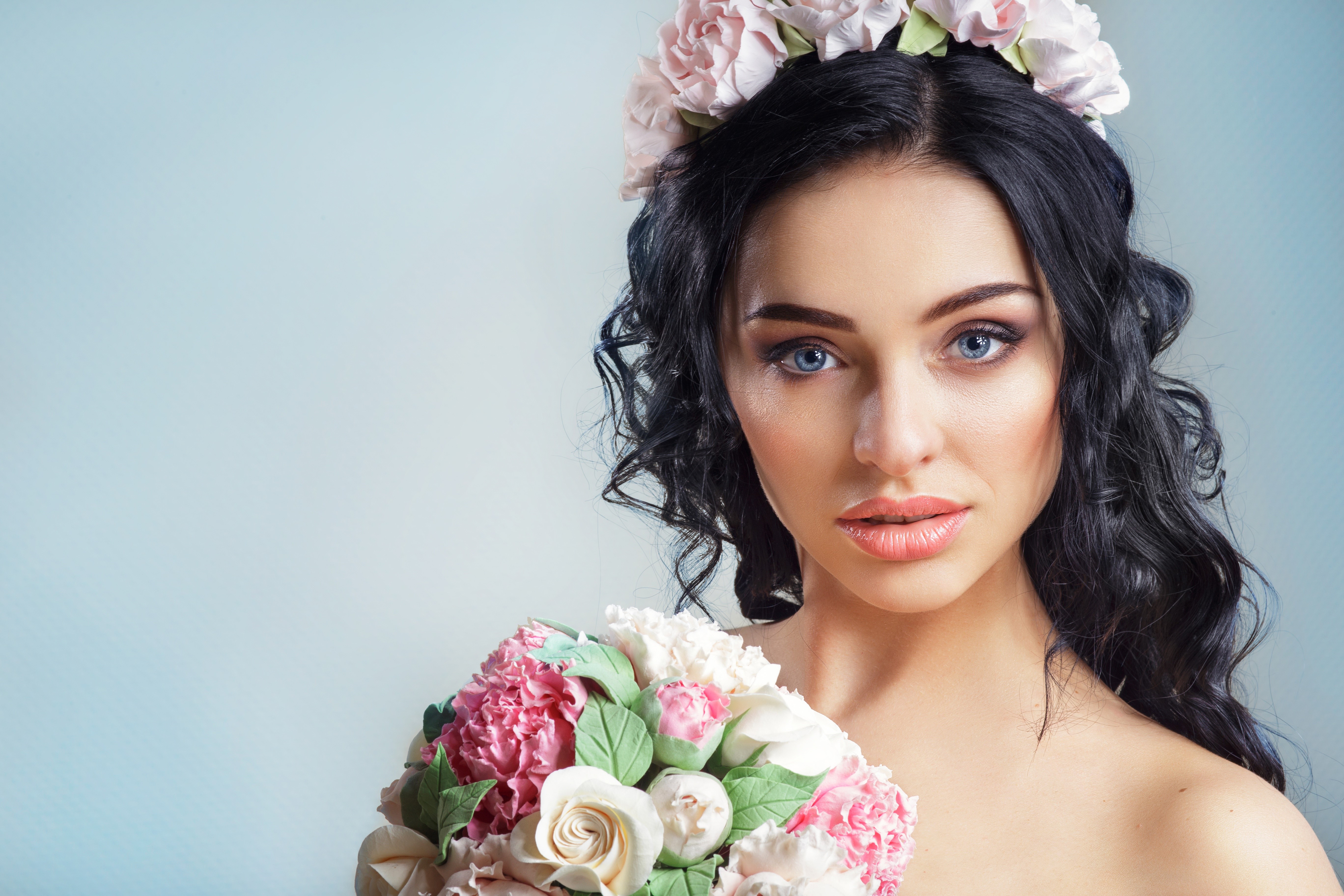 Brunette girl with flower wreath and bouquet HD Wallpaper