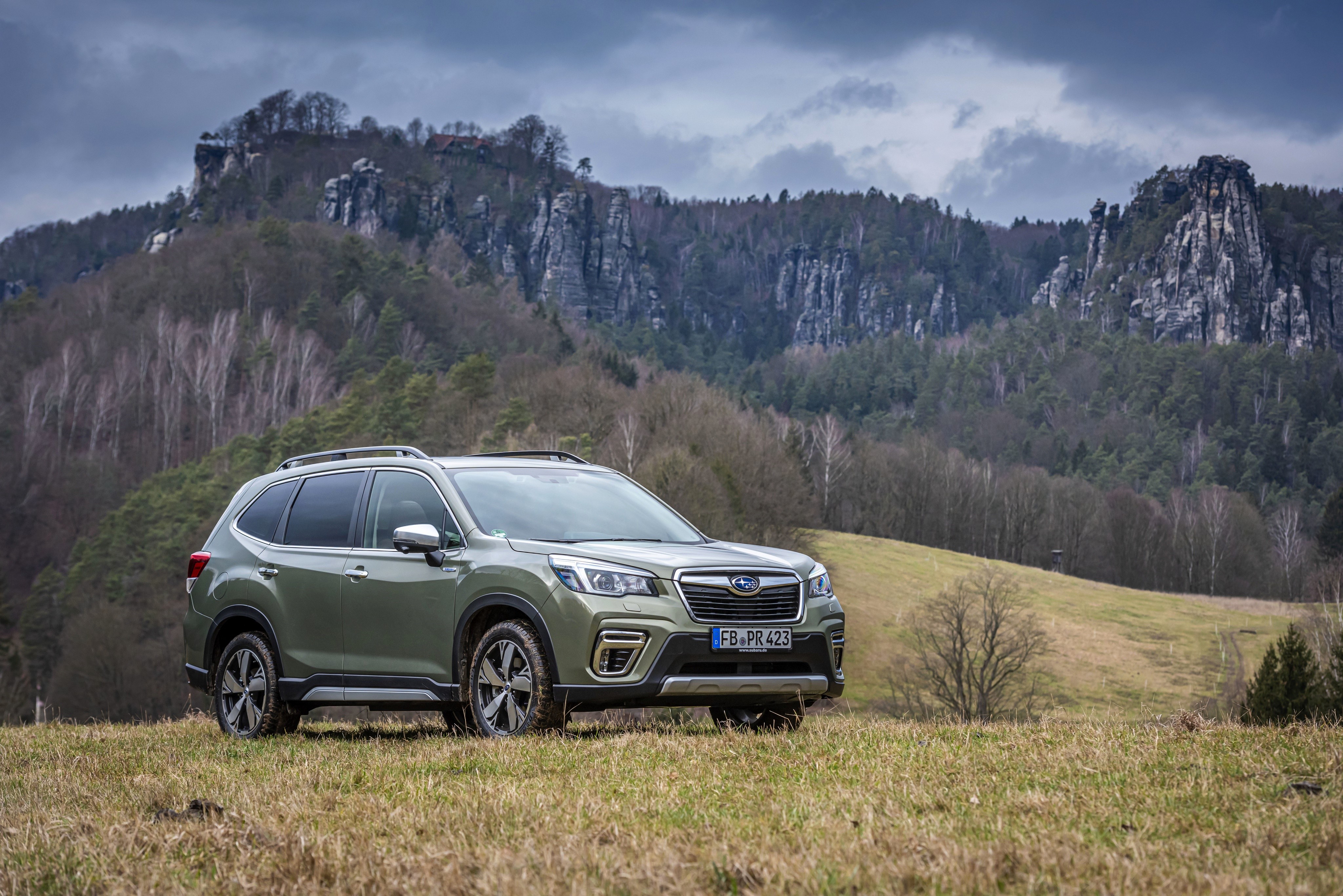 Subaru Forester 2019 Metallic Crossover in Mountains HD Wallpaper