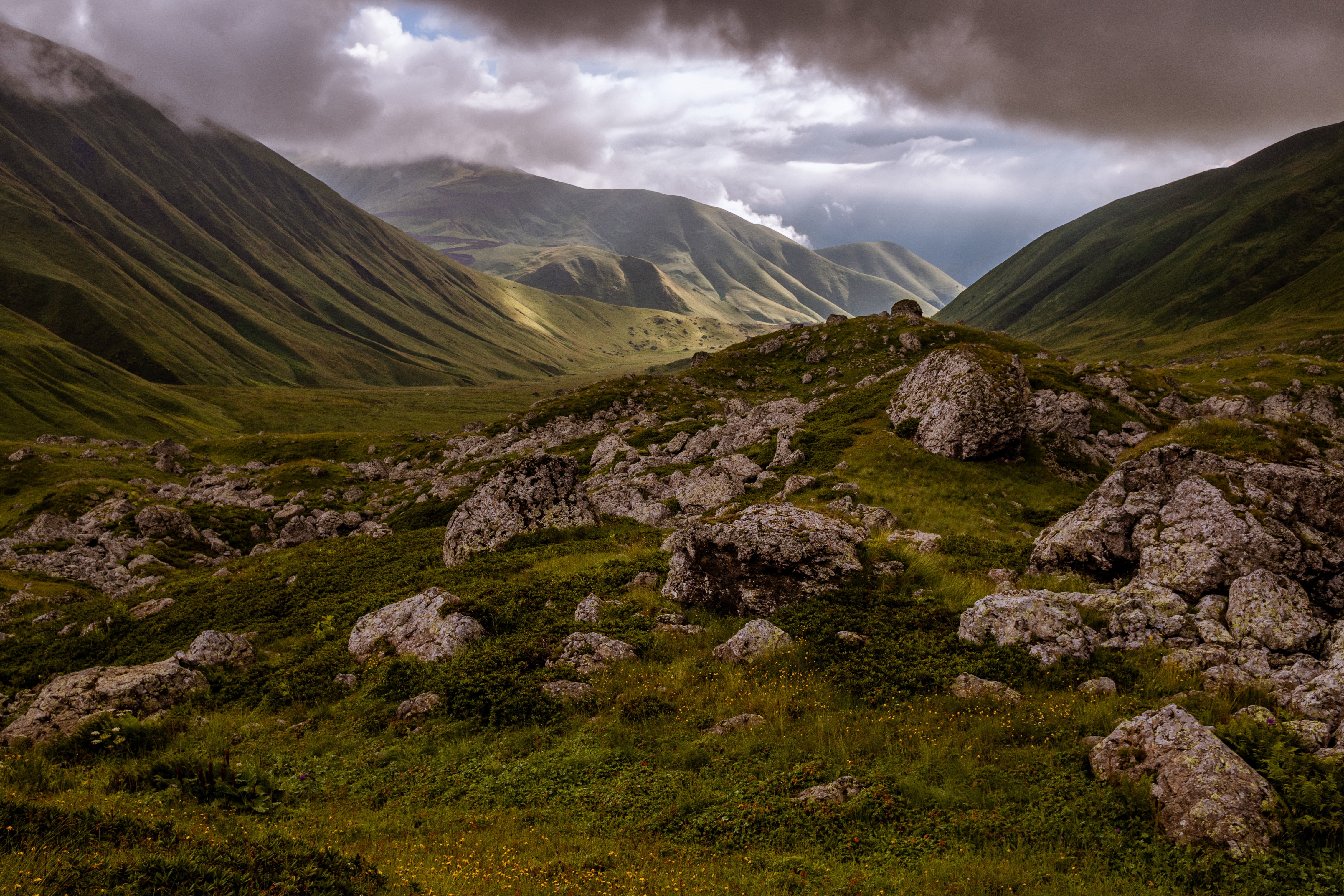 Mountains and Stones in Mzcheta-Mtianeti, Georgia HD Wallpaper