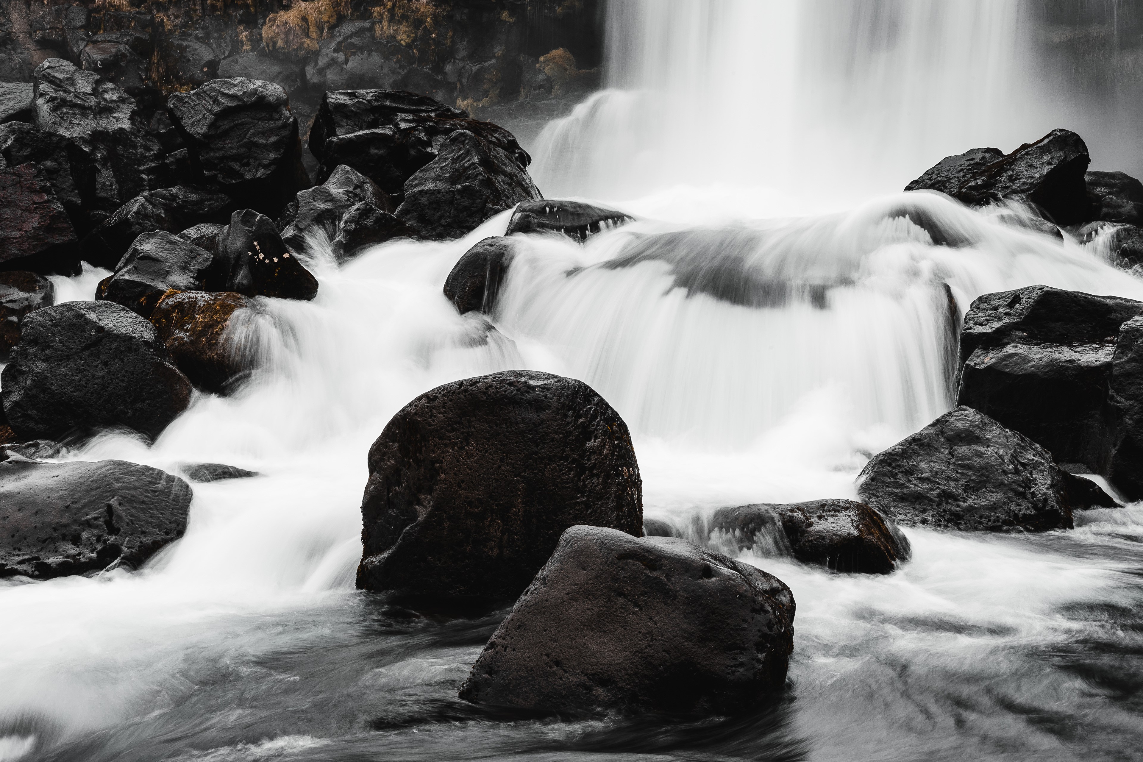 4K Stones and Waterfalls HD Wallpaper