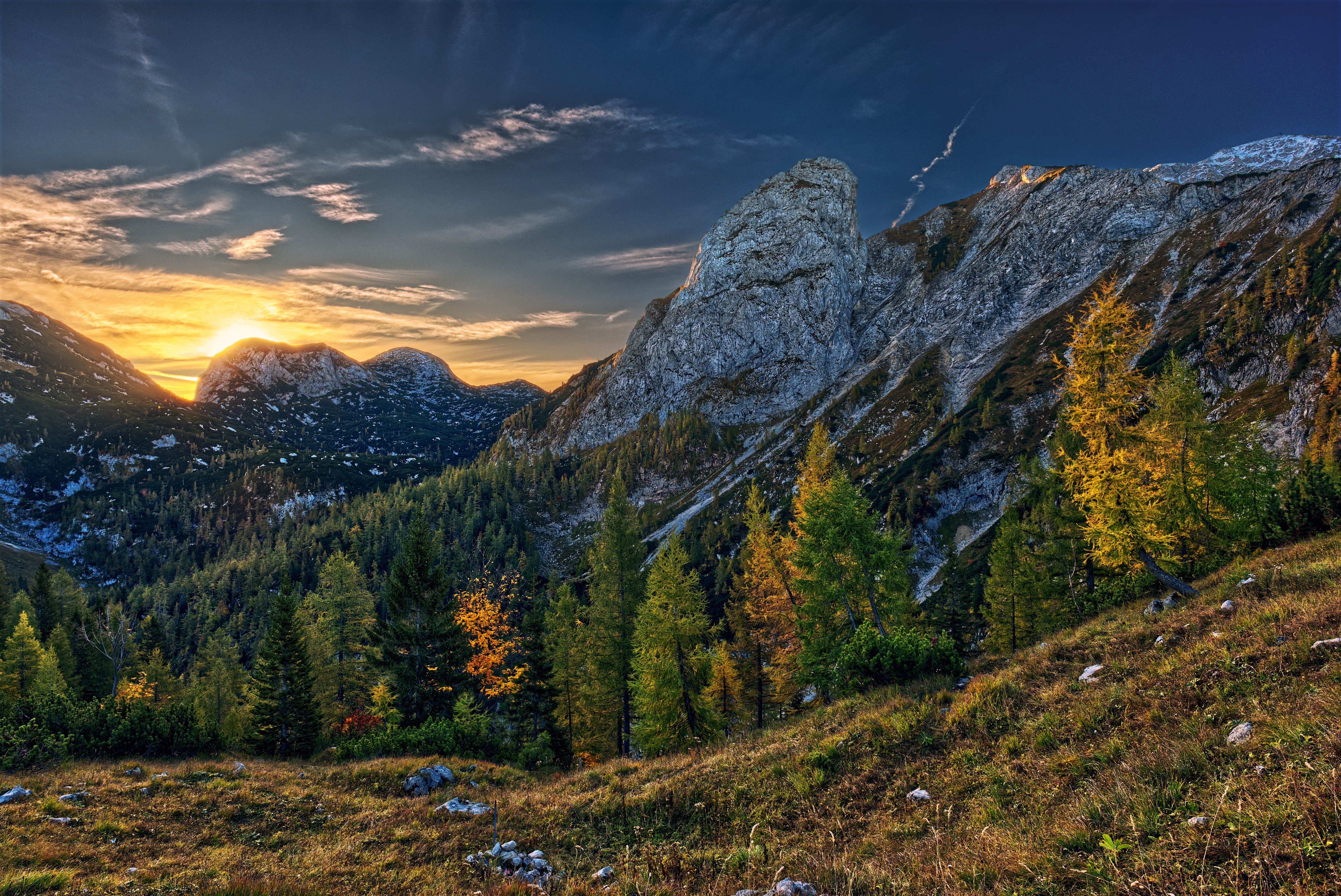 Hochkogel Mountain Sunrise in Austrian Alps HD Wallpaper