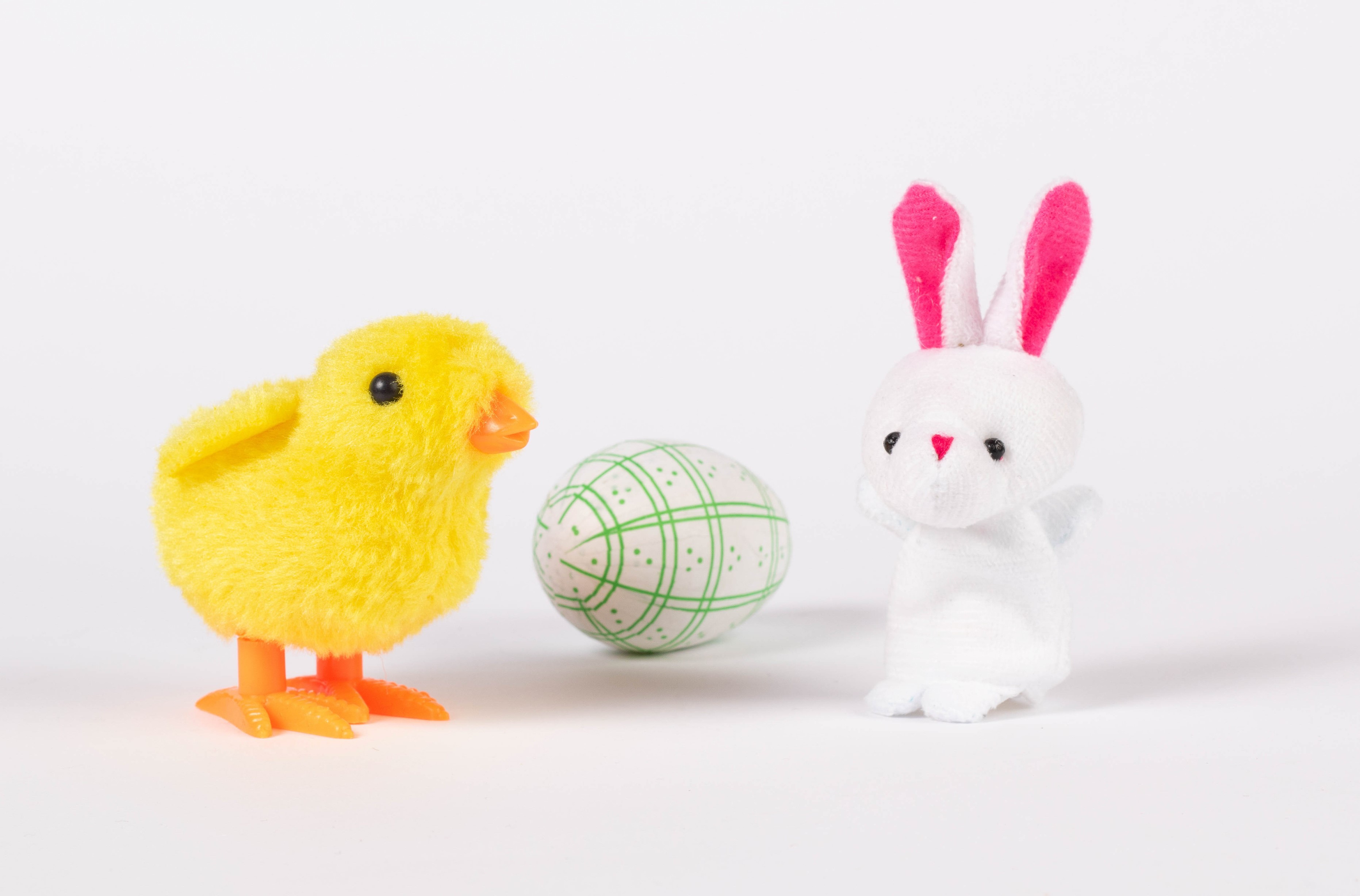 Easter chick, bunny, and egg on a white background HD Wallpaper