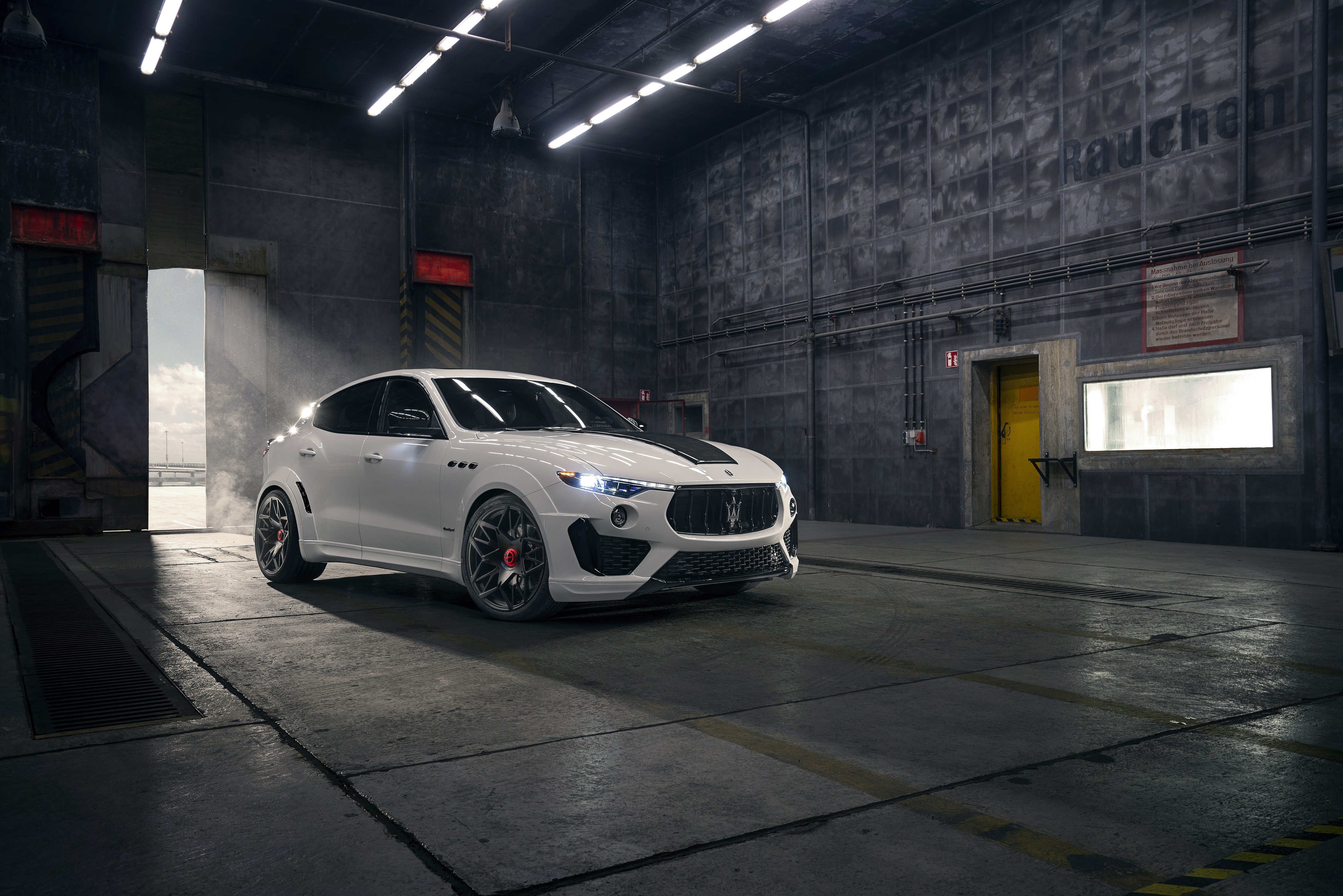 White Maserati Levante GranSport Esteso V2 by Novitec HD Wallpaper