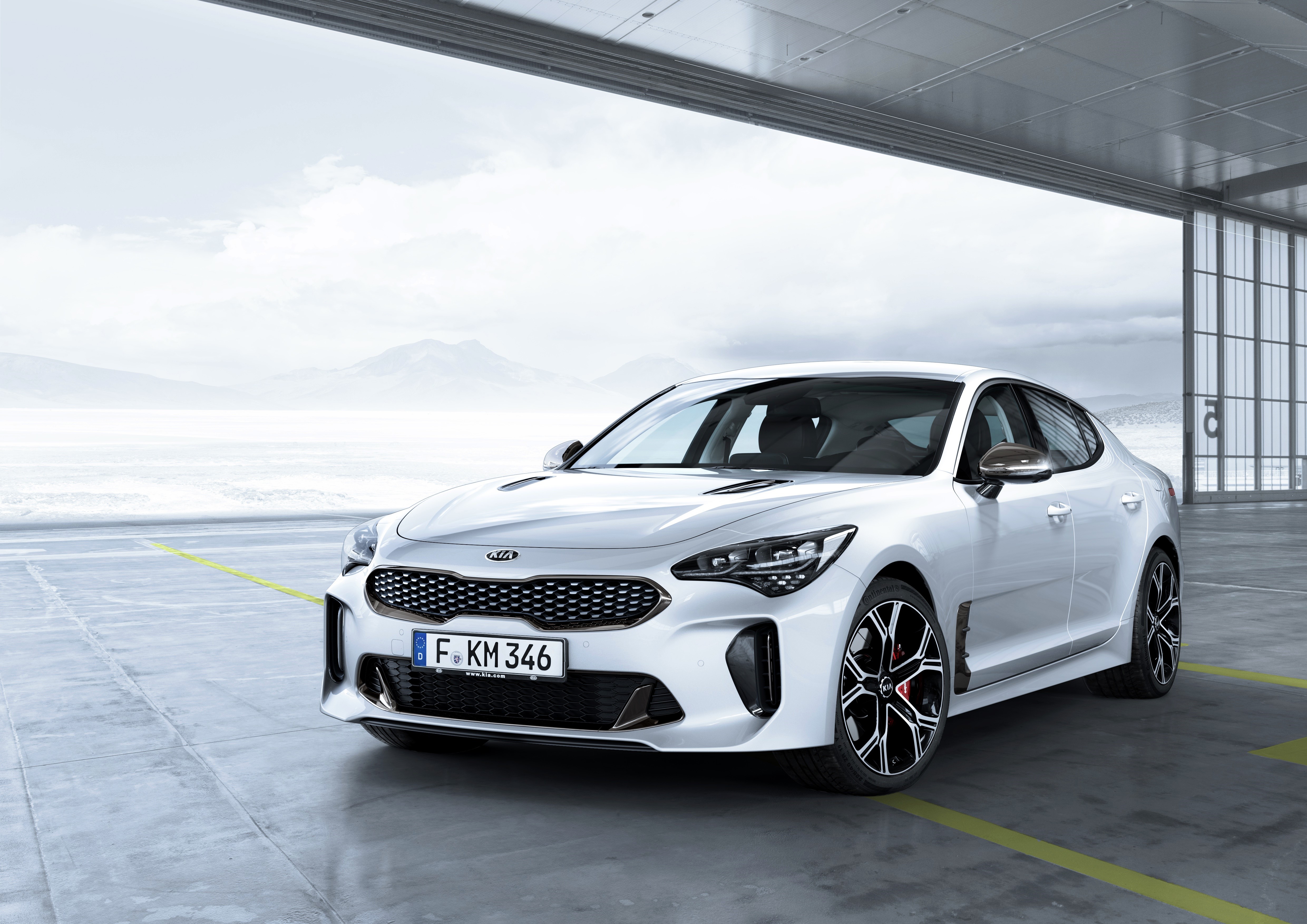 White Kia Stinger GT 4K HD Wallpaper