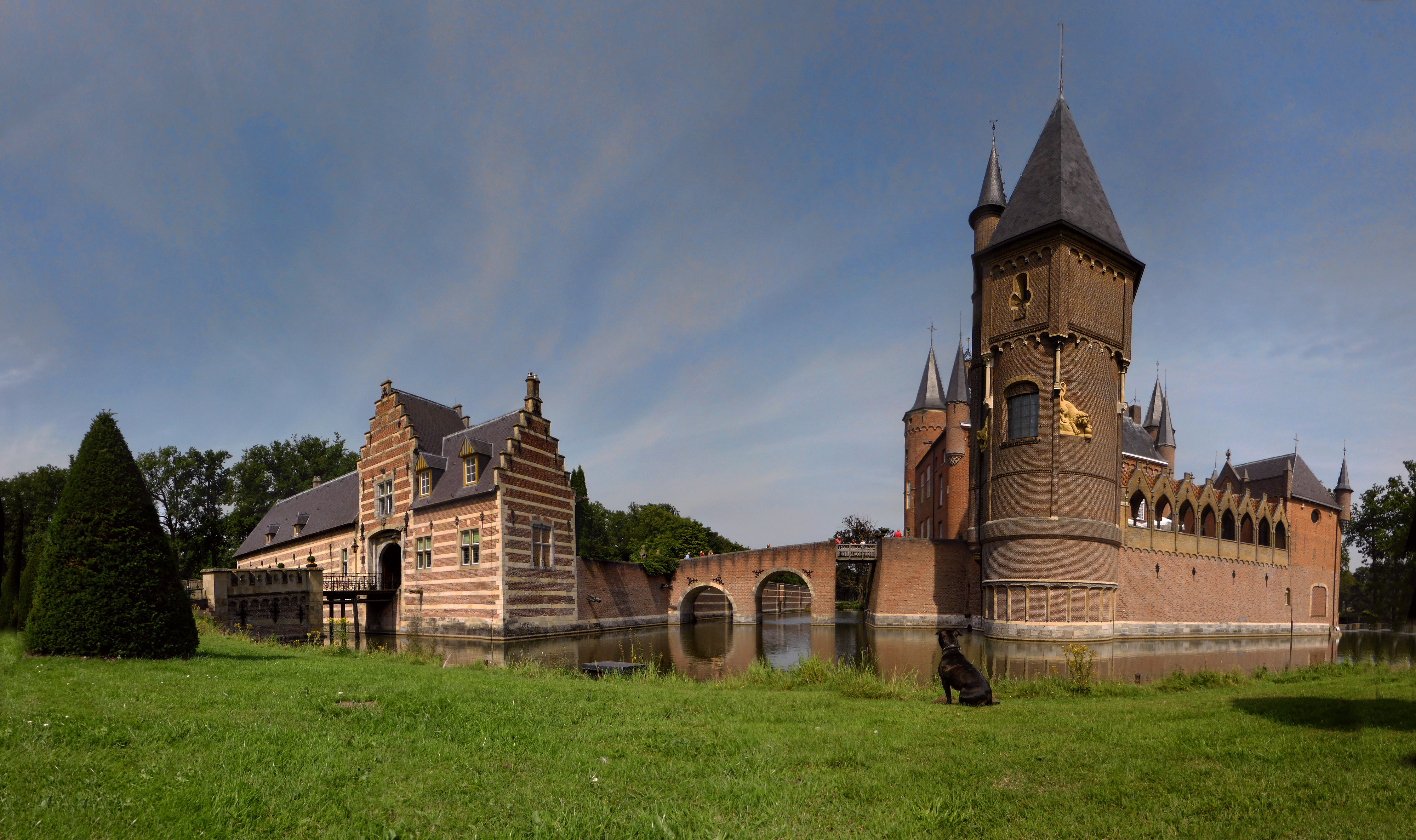 Heeswijk Castle in North Brabant, Netherlands HD Wallpaper