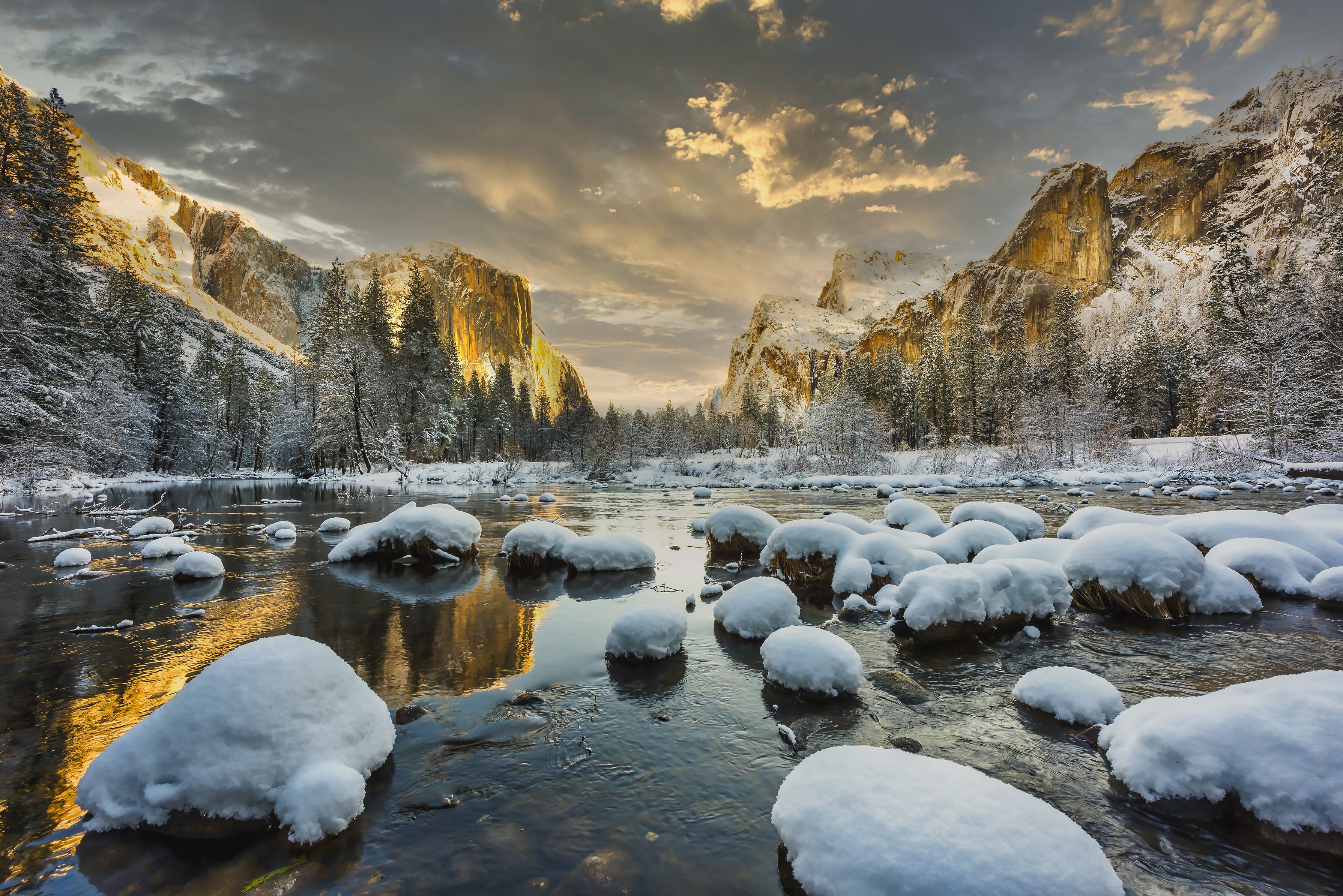 Yosemite National Park in Winter with Mountains and River HD Wallpaper