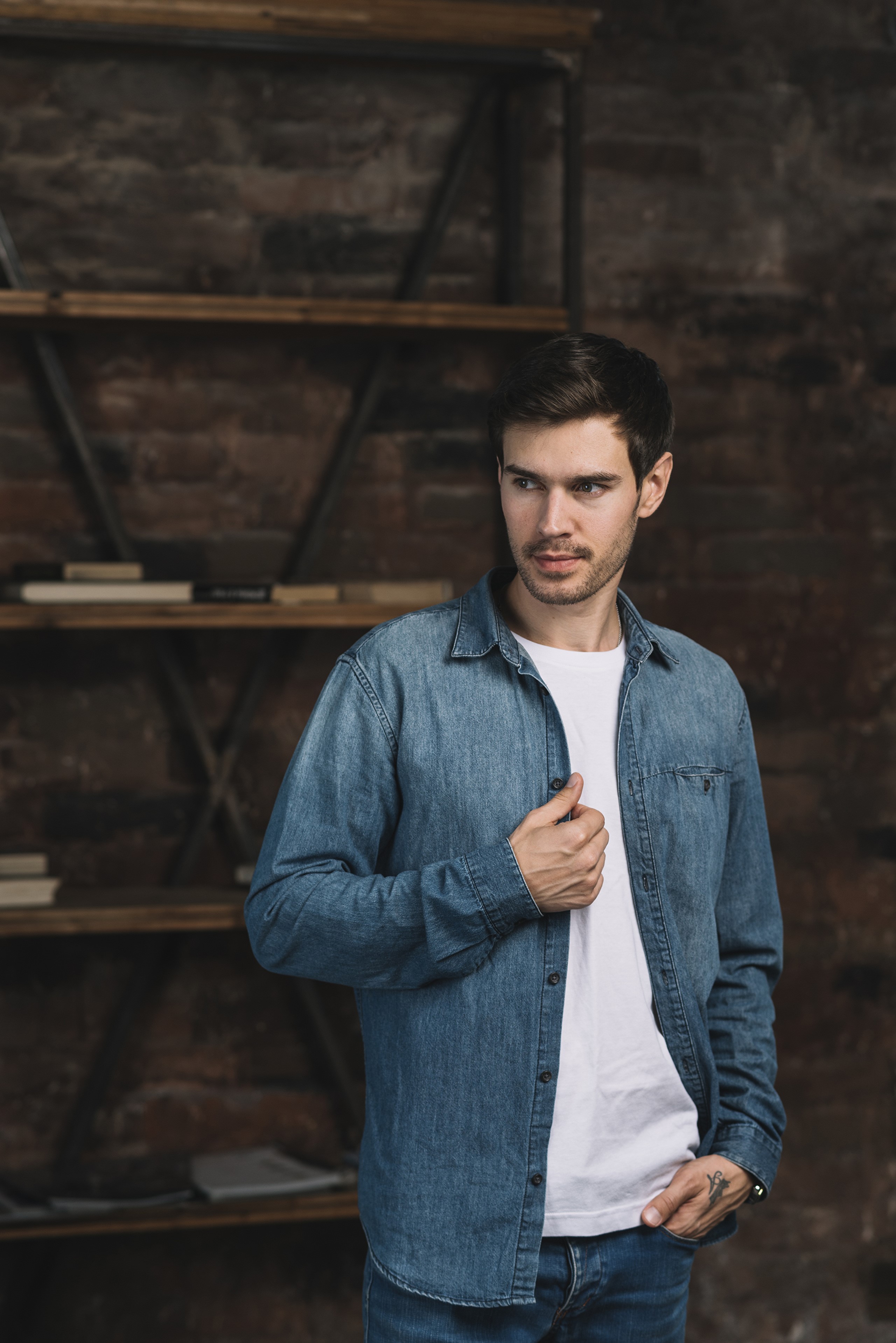 Man in denim jacket and white t-shirt HD Phone Wallpaper