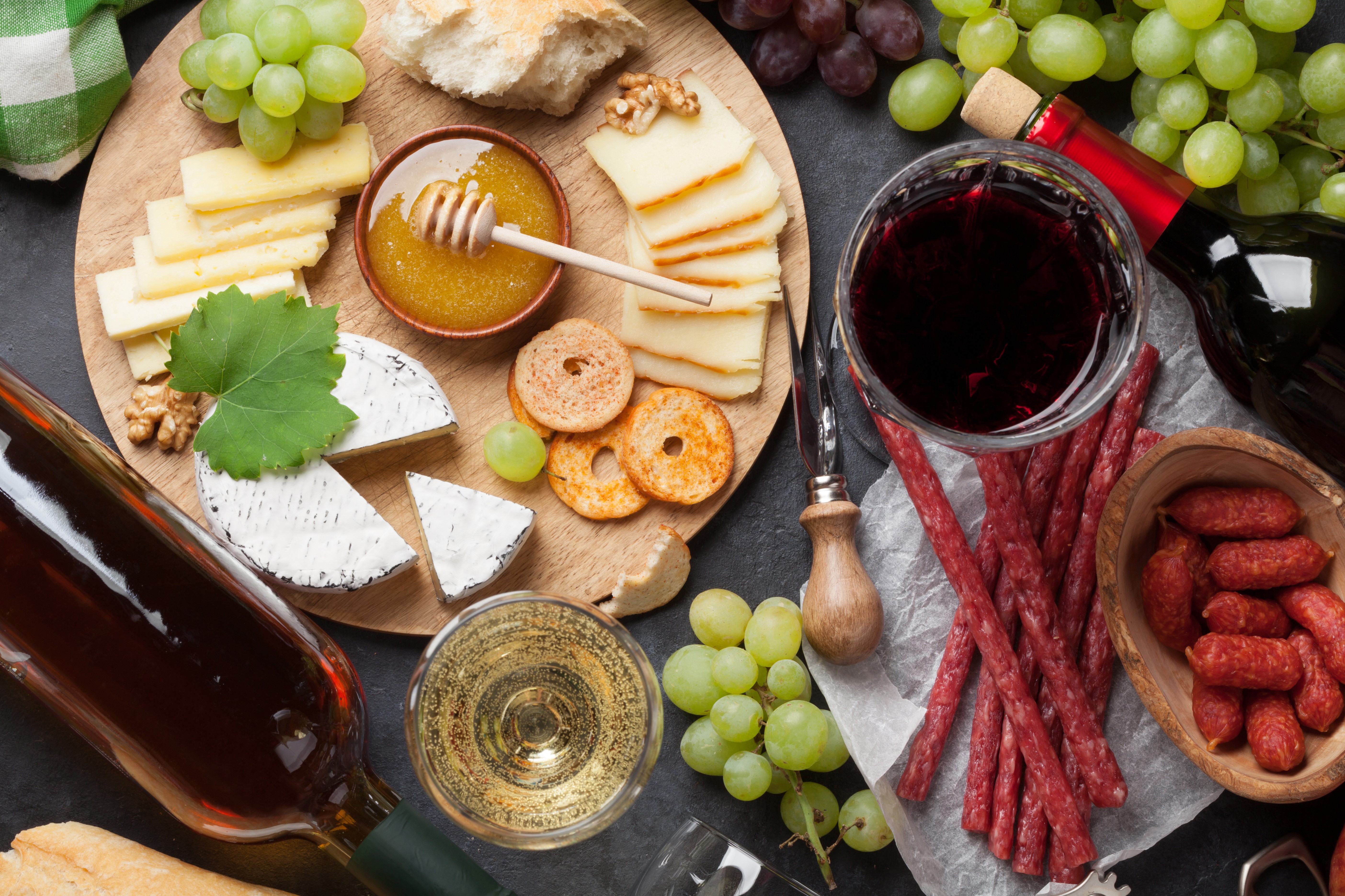 Cheese, Wine, Grapes, and Sausage Platter HD Wallpaper