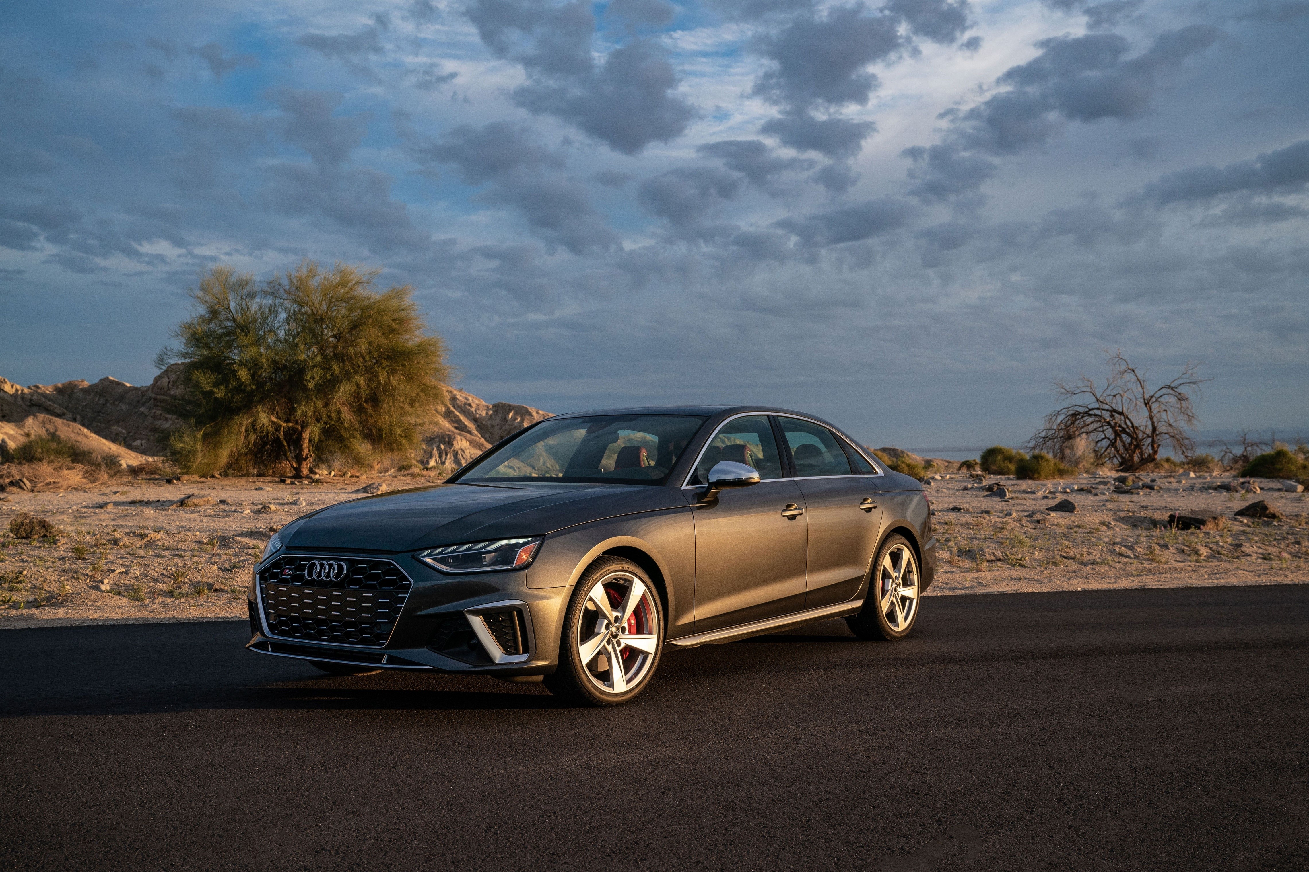 2020 Audi S4 TFSI Sedan HD Wallpaper