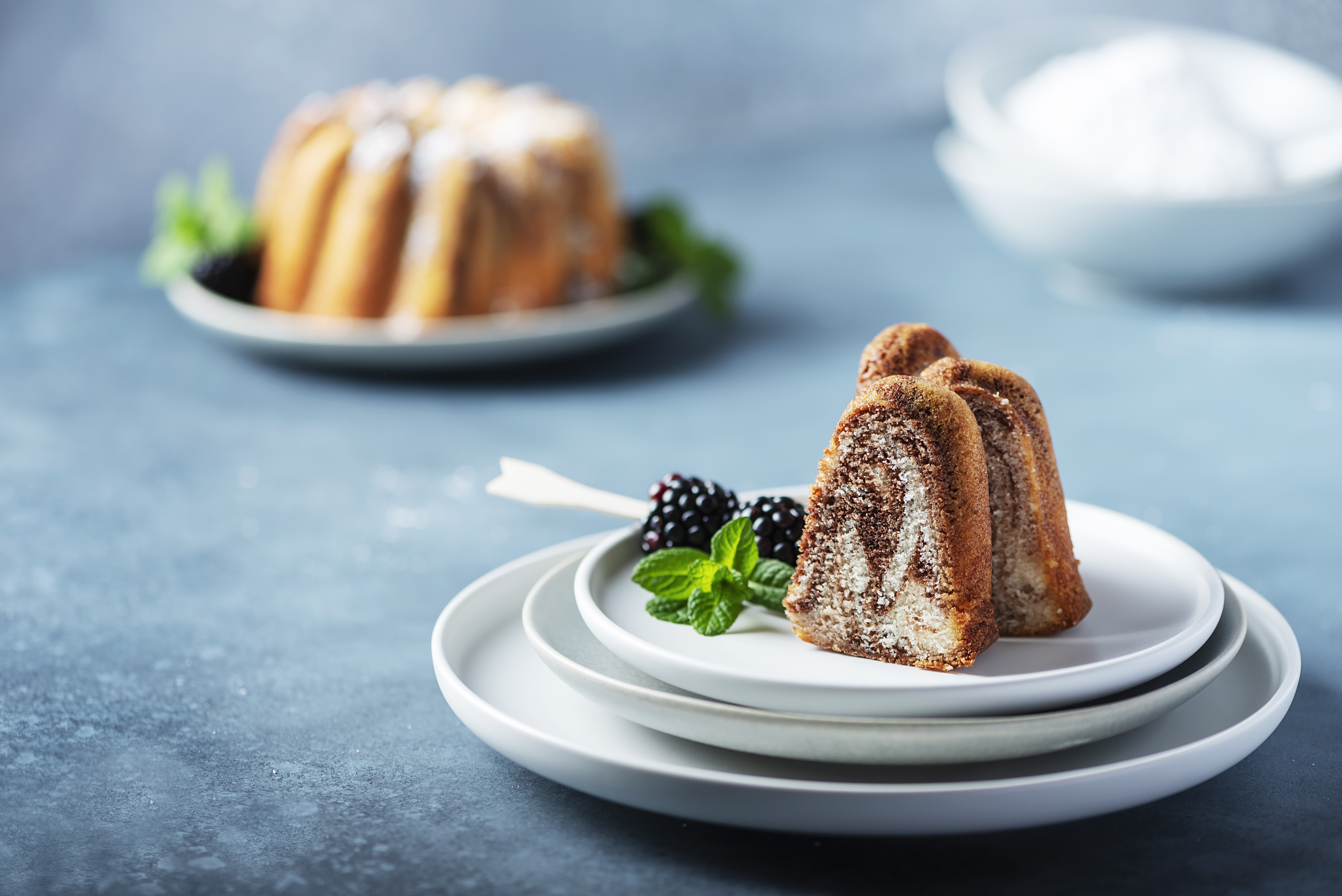 Marble Pound Cake Slices with Blackberries HD Wallpaper