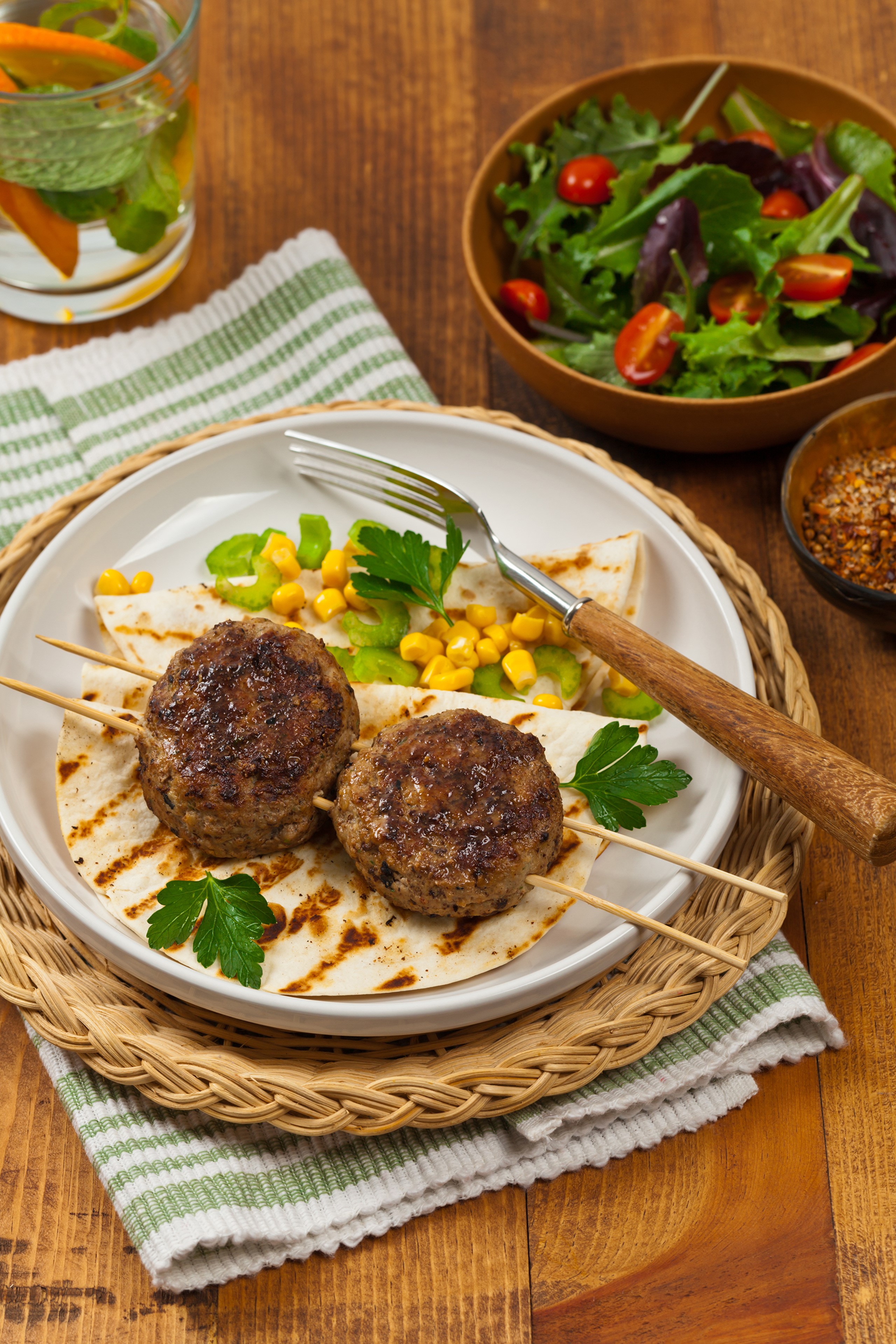 Frikadeller on flatbread with corn and salad HD Phone Wallpaper