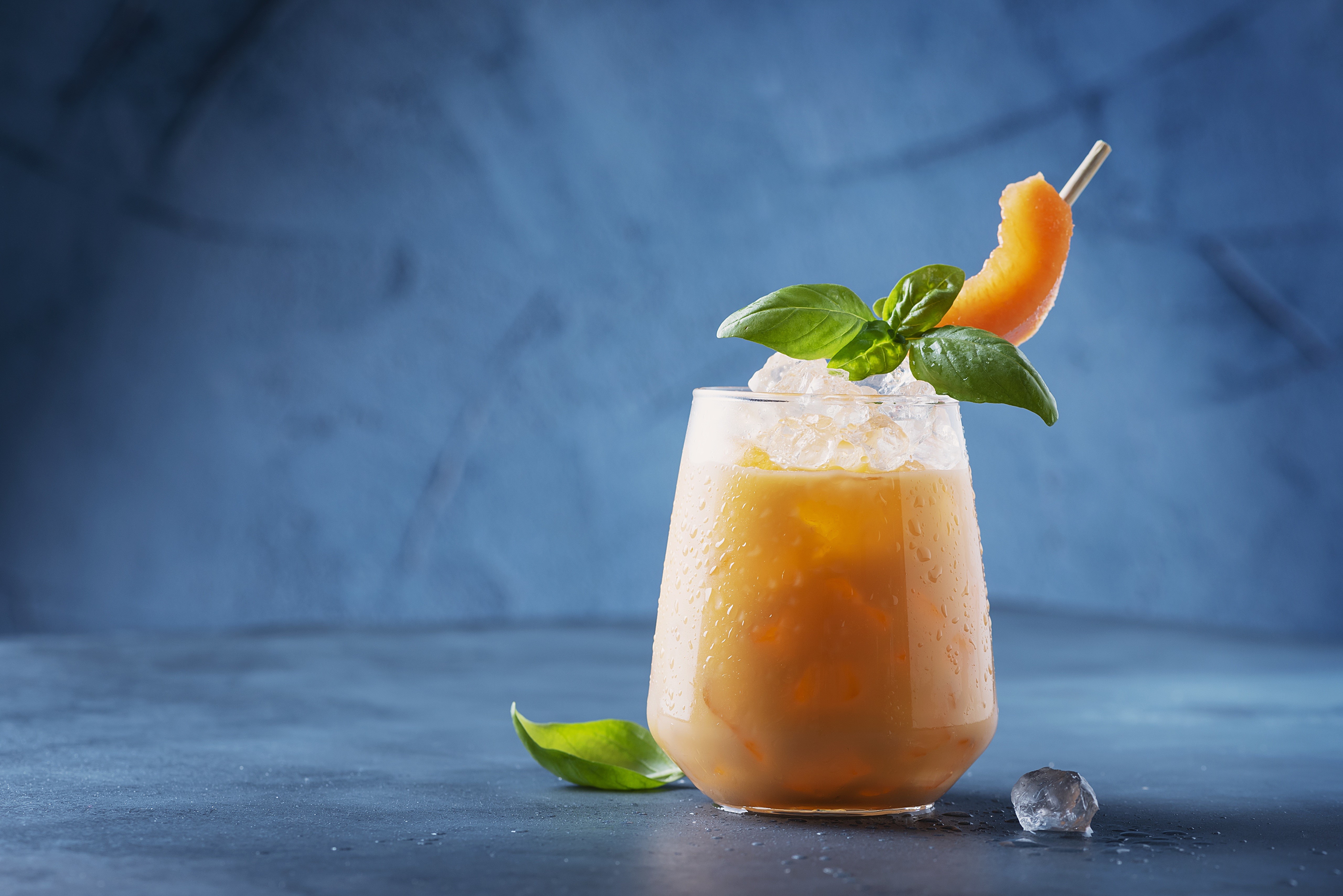 Melon Drink with Ice and Basil HD Wallpaper