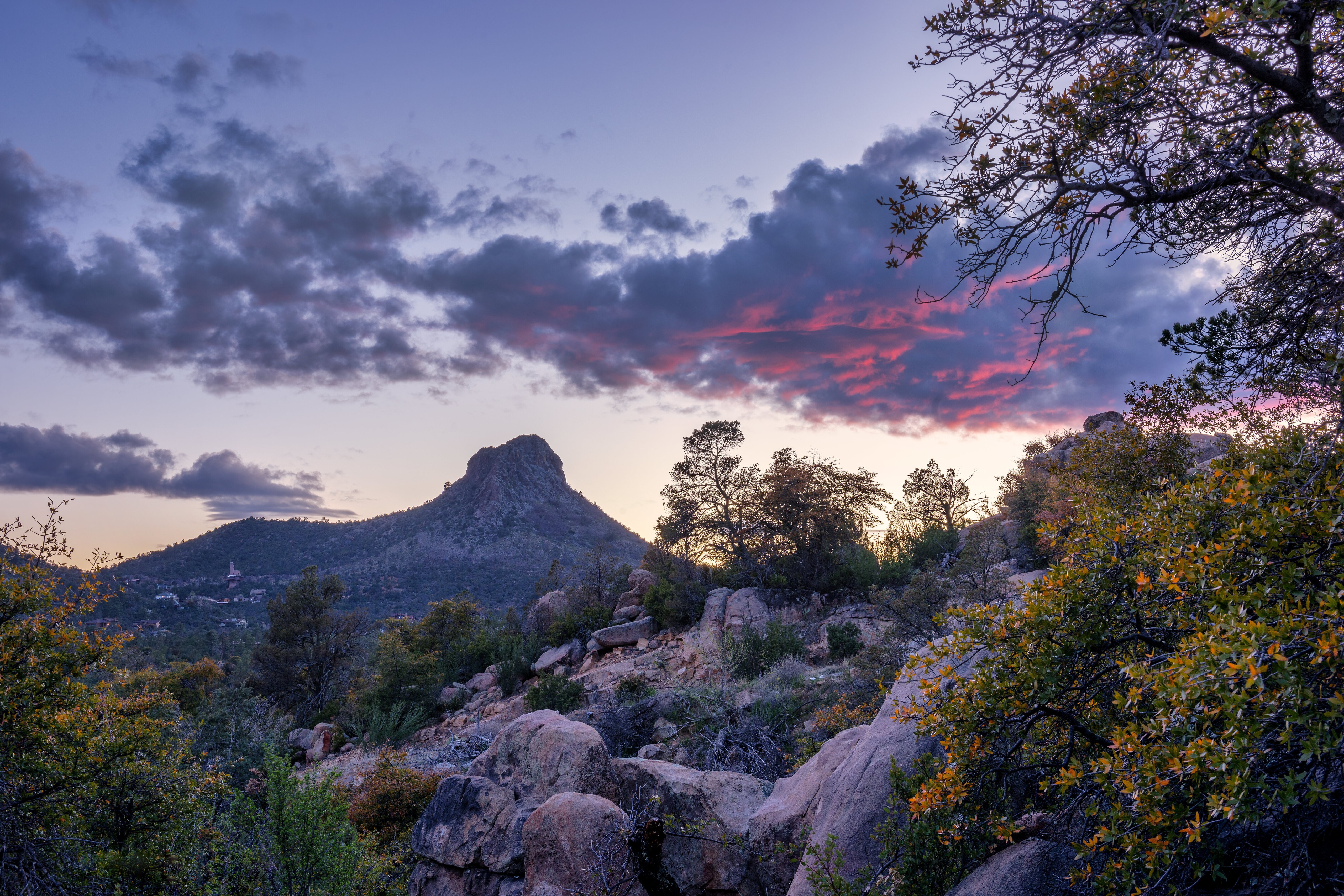 Sunset over mountains in Prescott, Arizona, USA HD Wallpaper