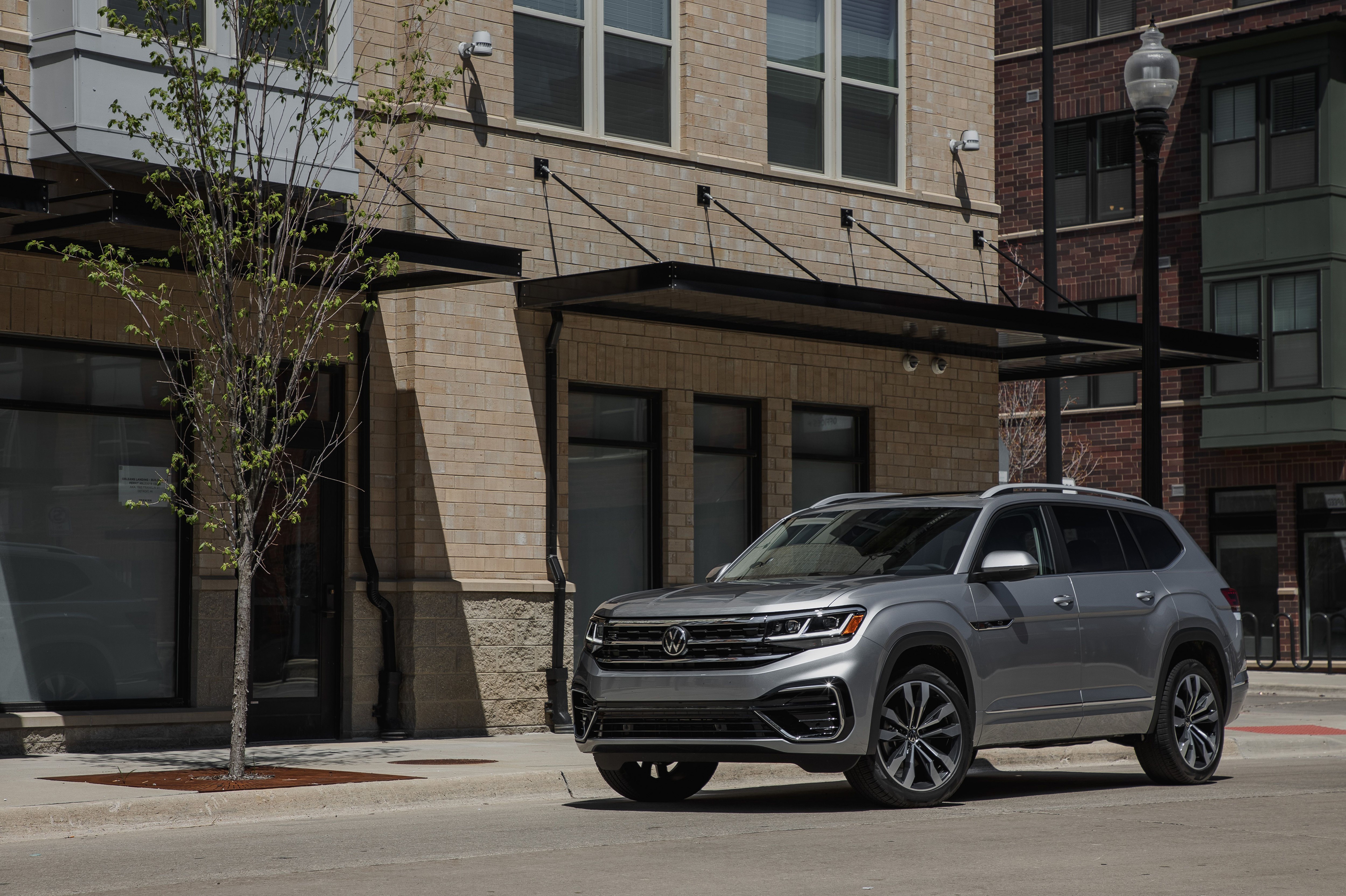 2021 Volkswagen Atlas SEL V6 R-Line HD Wallpaper