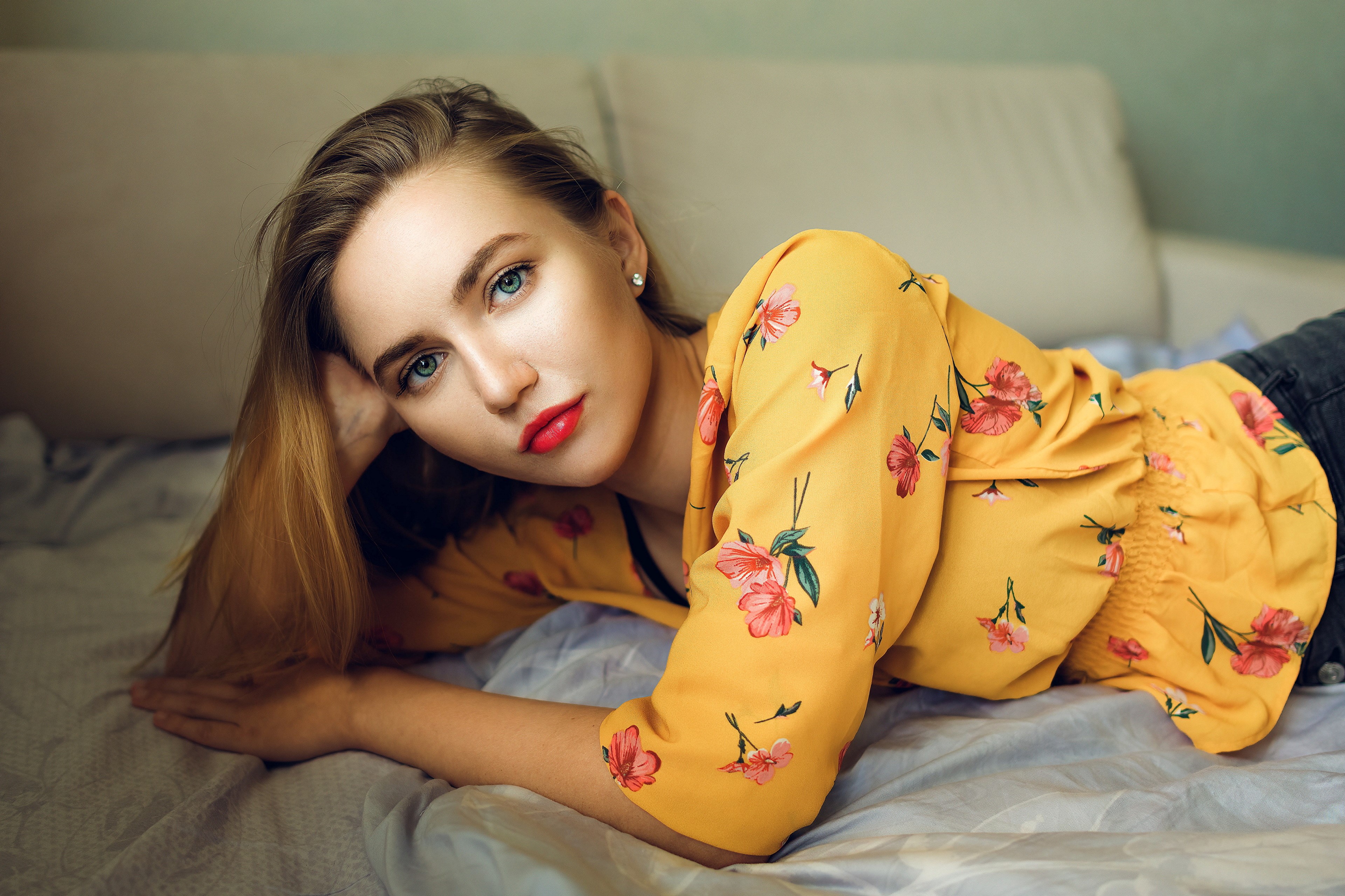 4K Portrait of Ulya in Yellow Floral Blouse HD Wallpaper