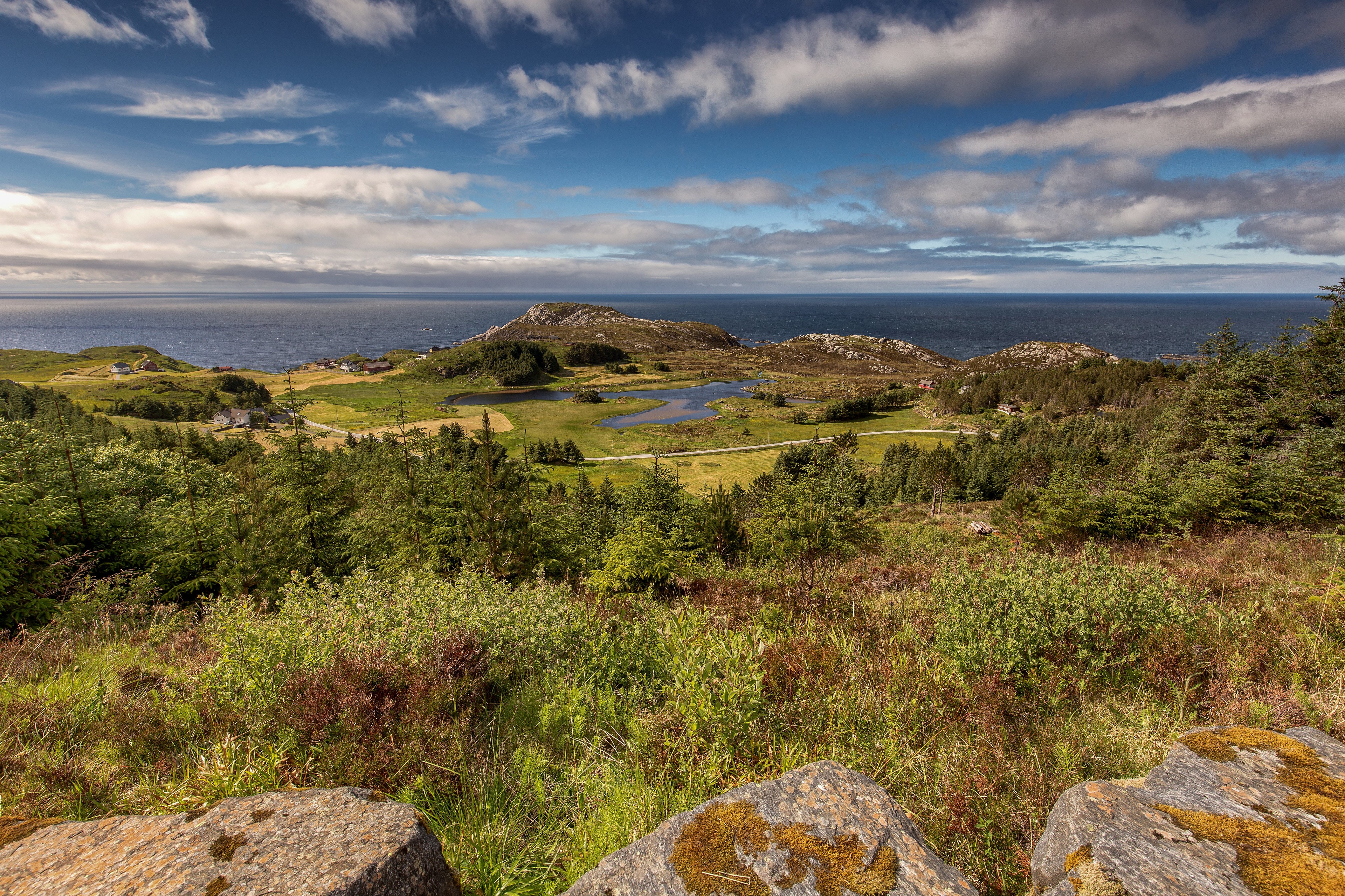 4K Norway Coastline with Hills and Sea HD Wallpaper