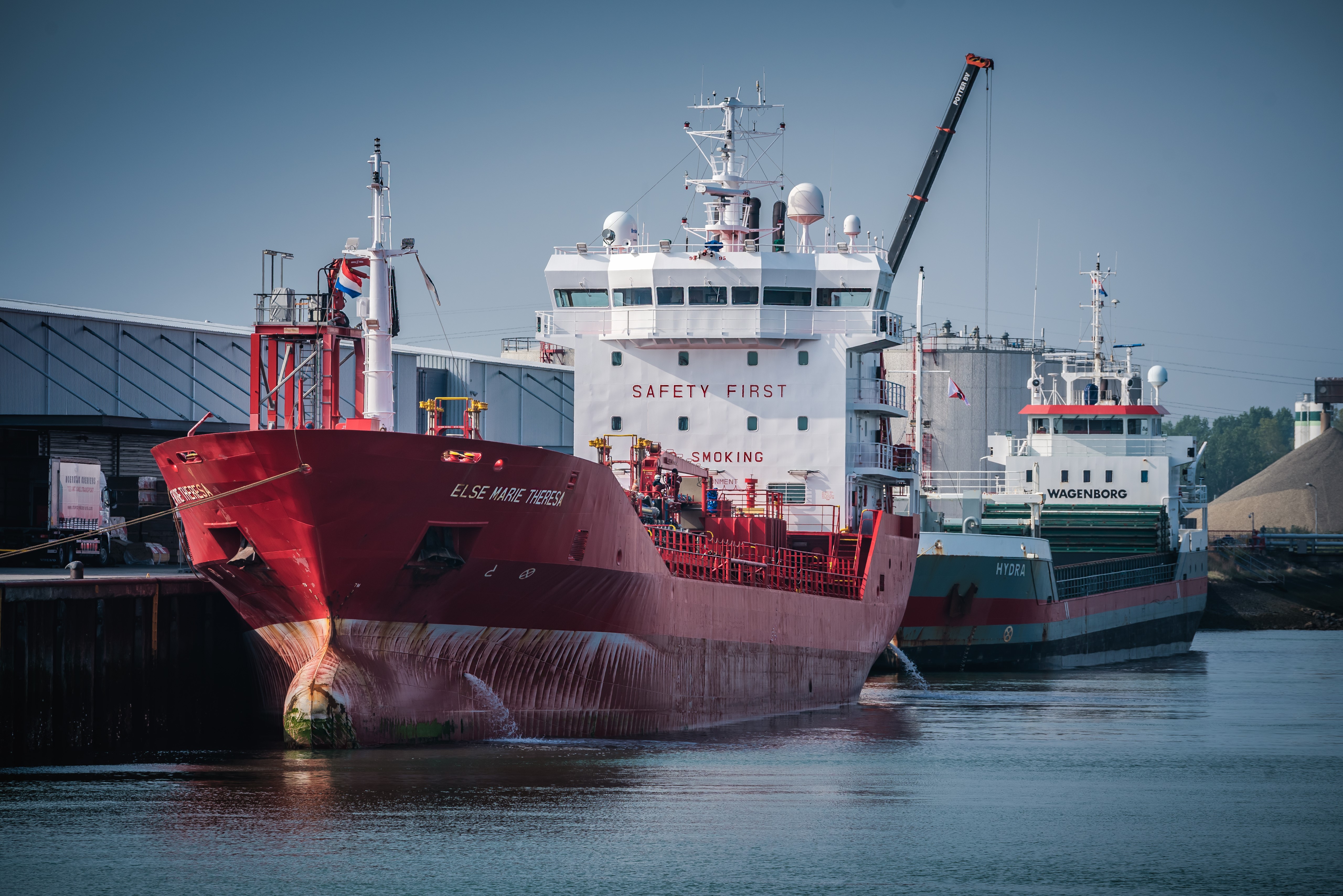 Else Marie Theresa tanker ship in Vlissingen, Netherlands HD Wallpaper