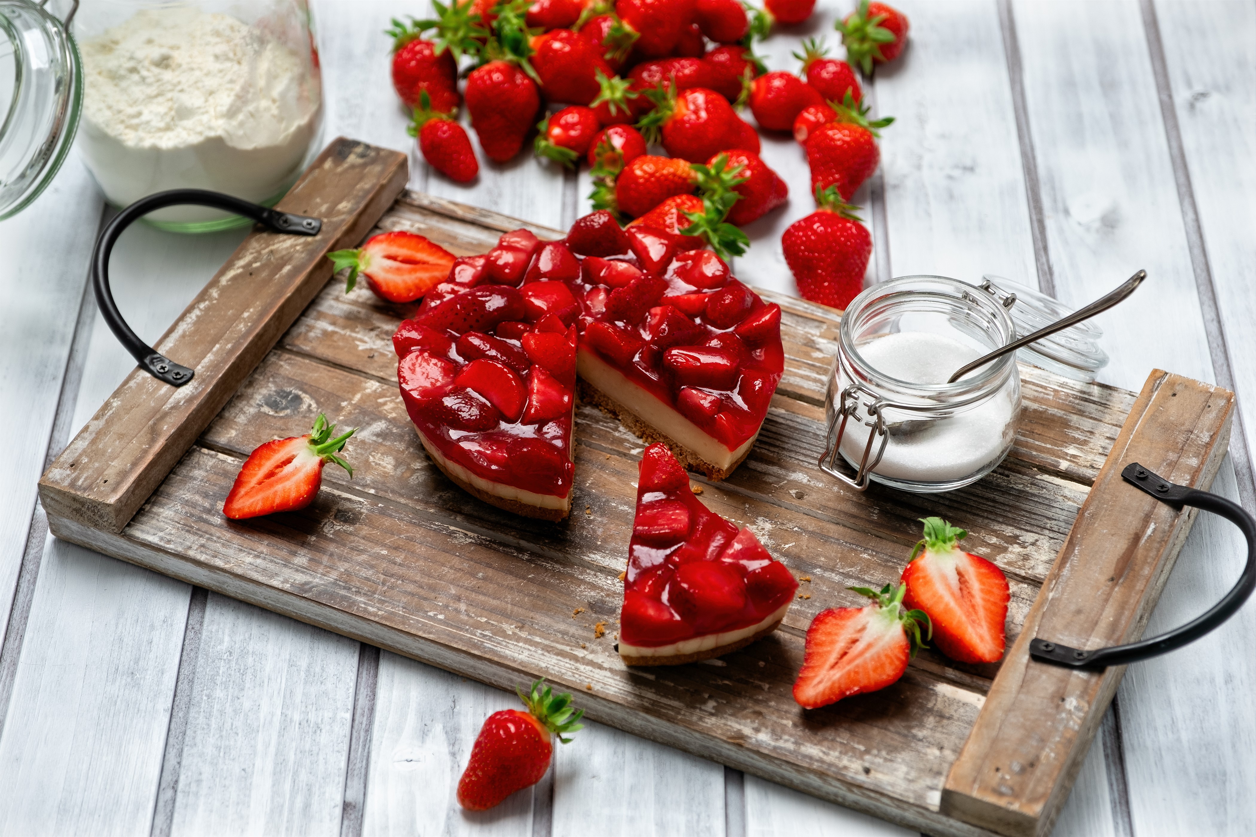 Strawberry Pie on a Wooden Cutting Board HD Wallpaper