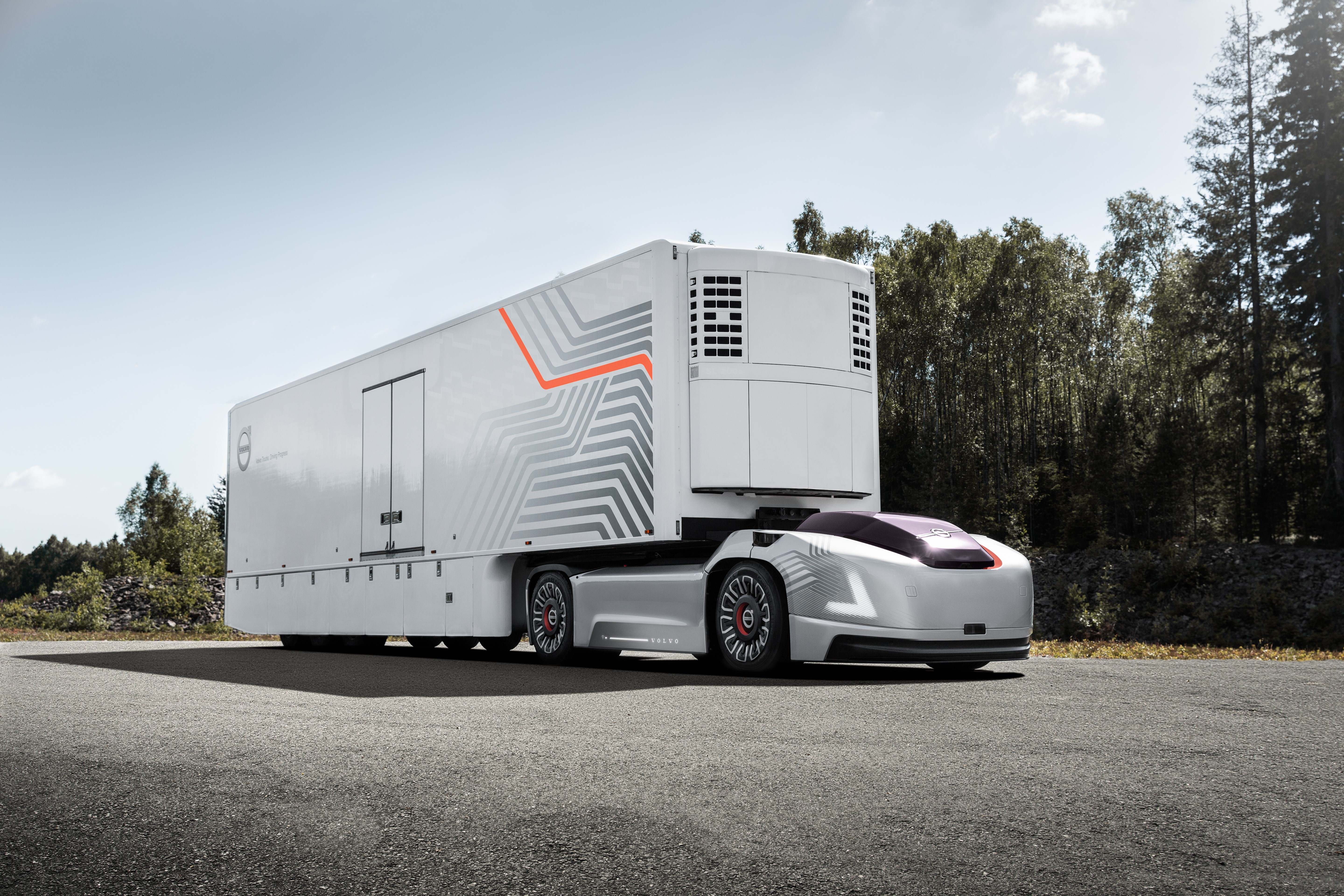 Volvo VERA self-driving truck HD Wallpaper